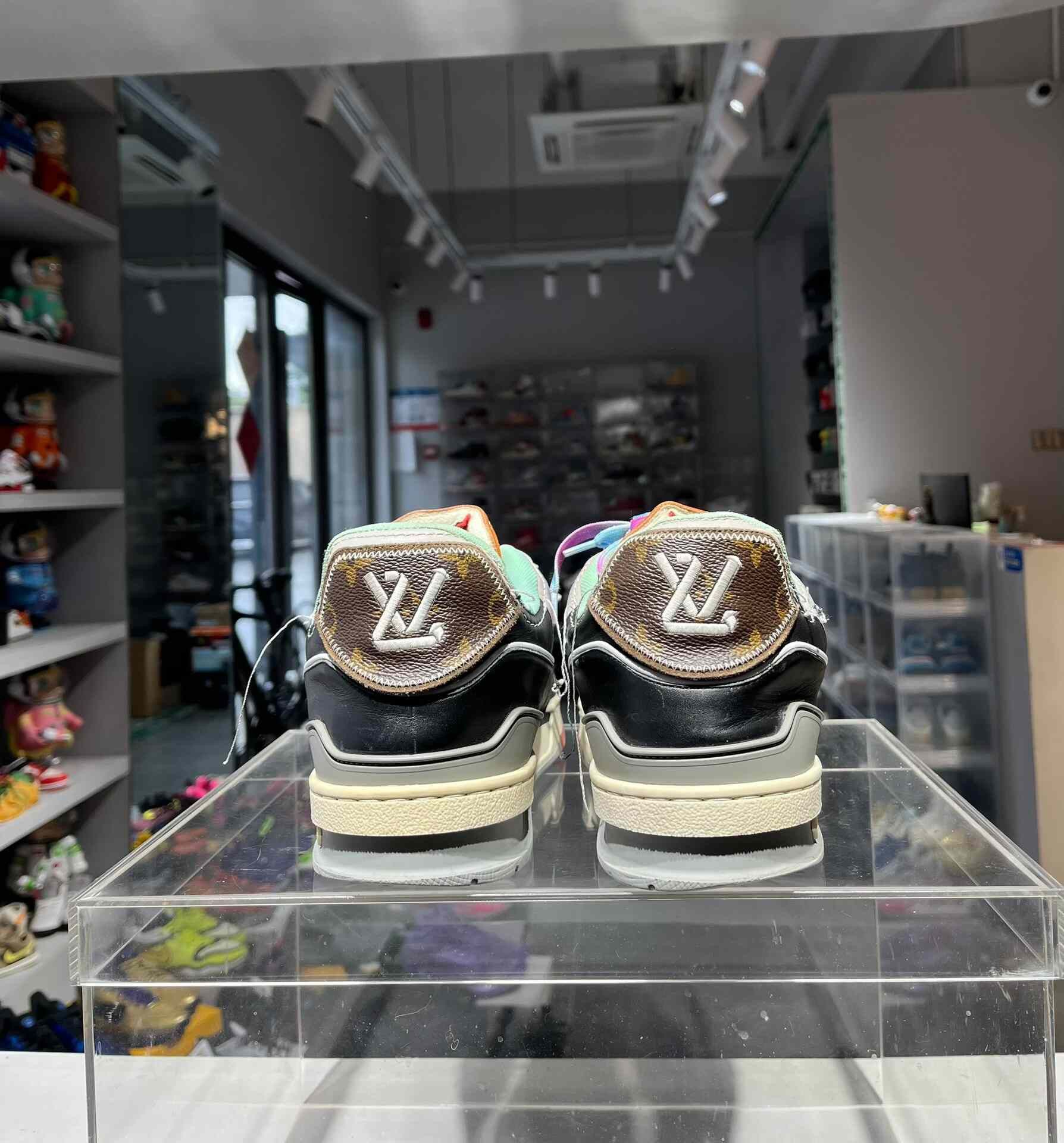 Louis Vuitton Louis Vuitton Training Pink Lowtop Sneakers 42 Men Size US 9 / EU 42 - 4 Thumbnail