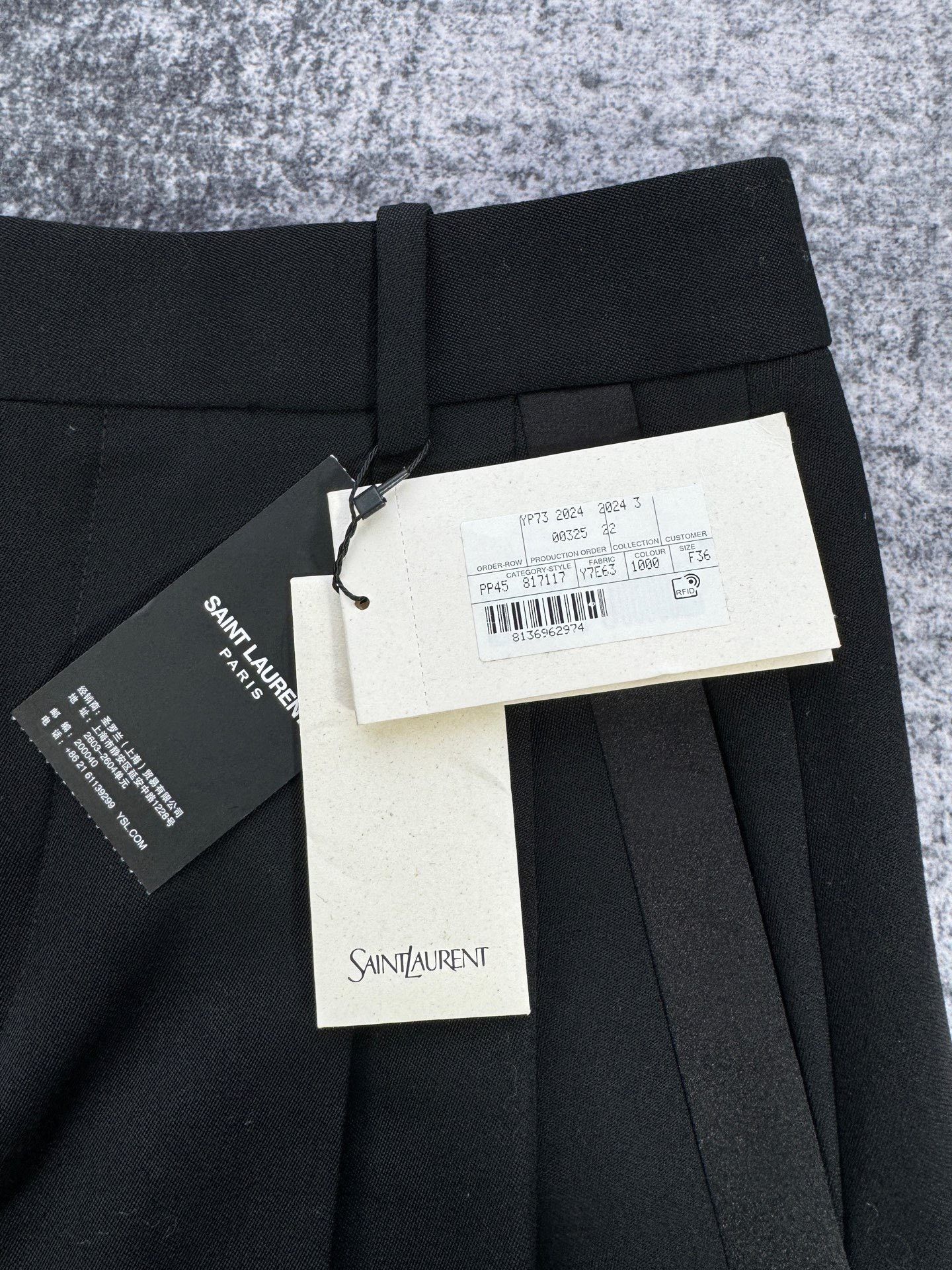 Saint Laurent Paris Saint Laurent Black Wool Wide-Leg Trousers Size 36" / US 14 / IT 50 - 5 Thumbnail