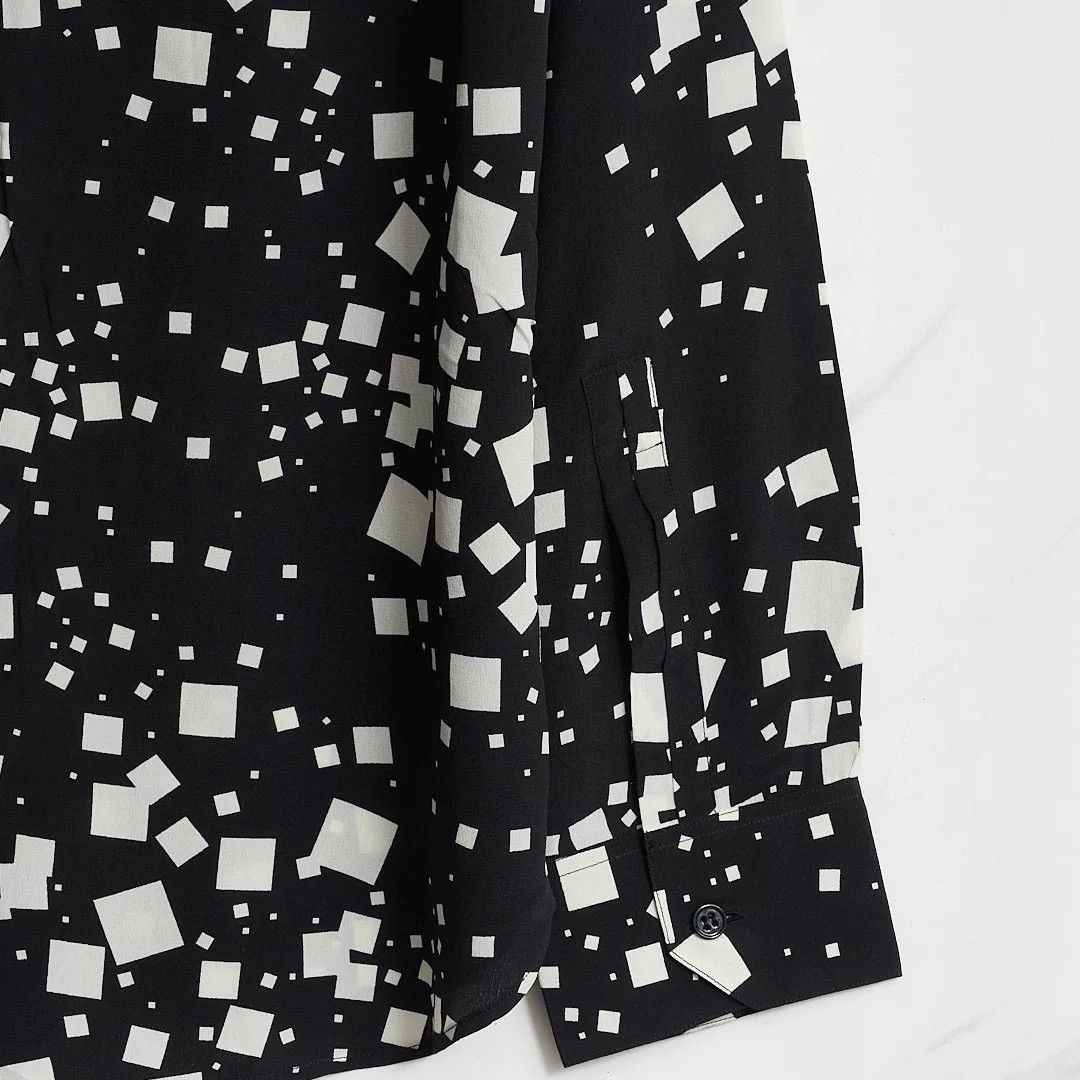 Saint Laurent Paris Saint Laurent Square-Pattern Silk Shirt Size US XS / EU 42 / 0 - 5 Thumbnail