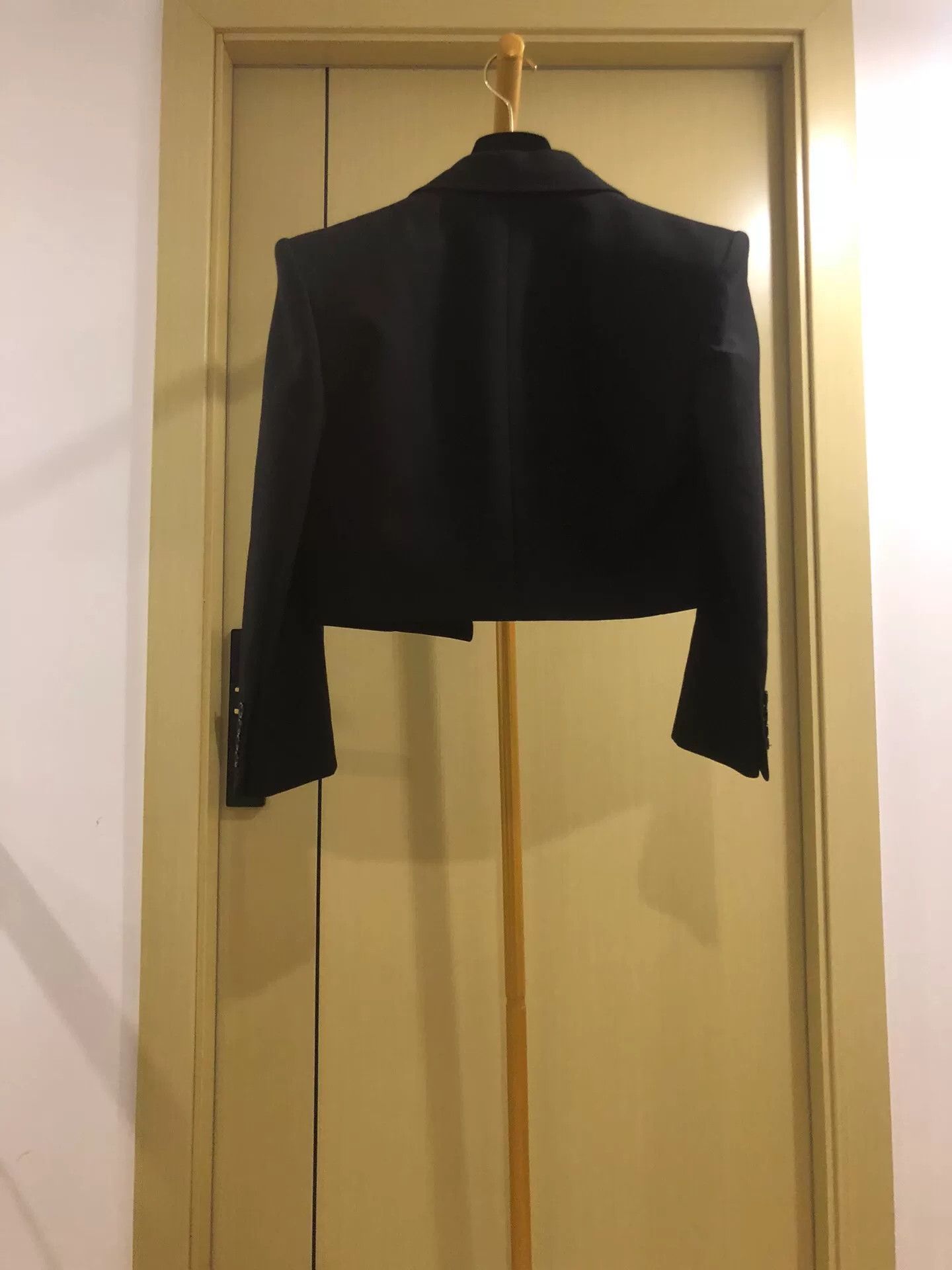 Saint Laurent Paris Saint Laurent Black Cropped Blazer Size XXS / US 00 / IT 34 - 4 Thumbnail