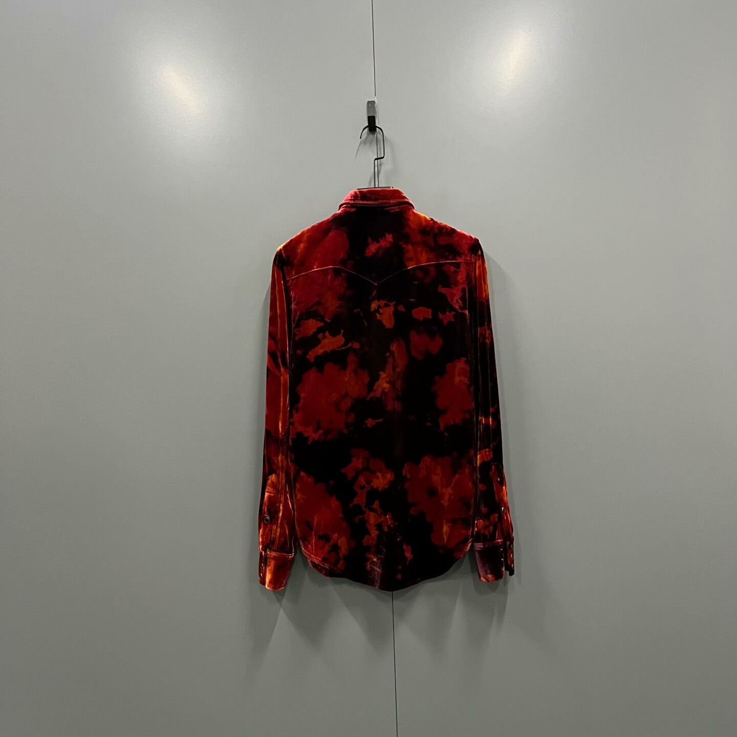 Saint Laurent Paris Saint Laurent Tie-Dye Velvet Shirt Size US M / EU 48-50 / 2 - 3 Thumbnail