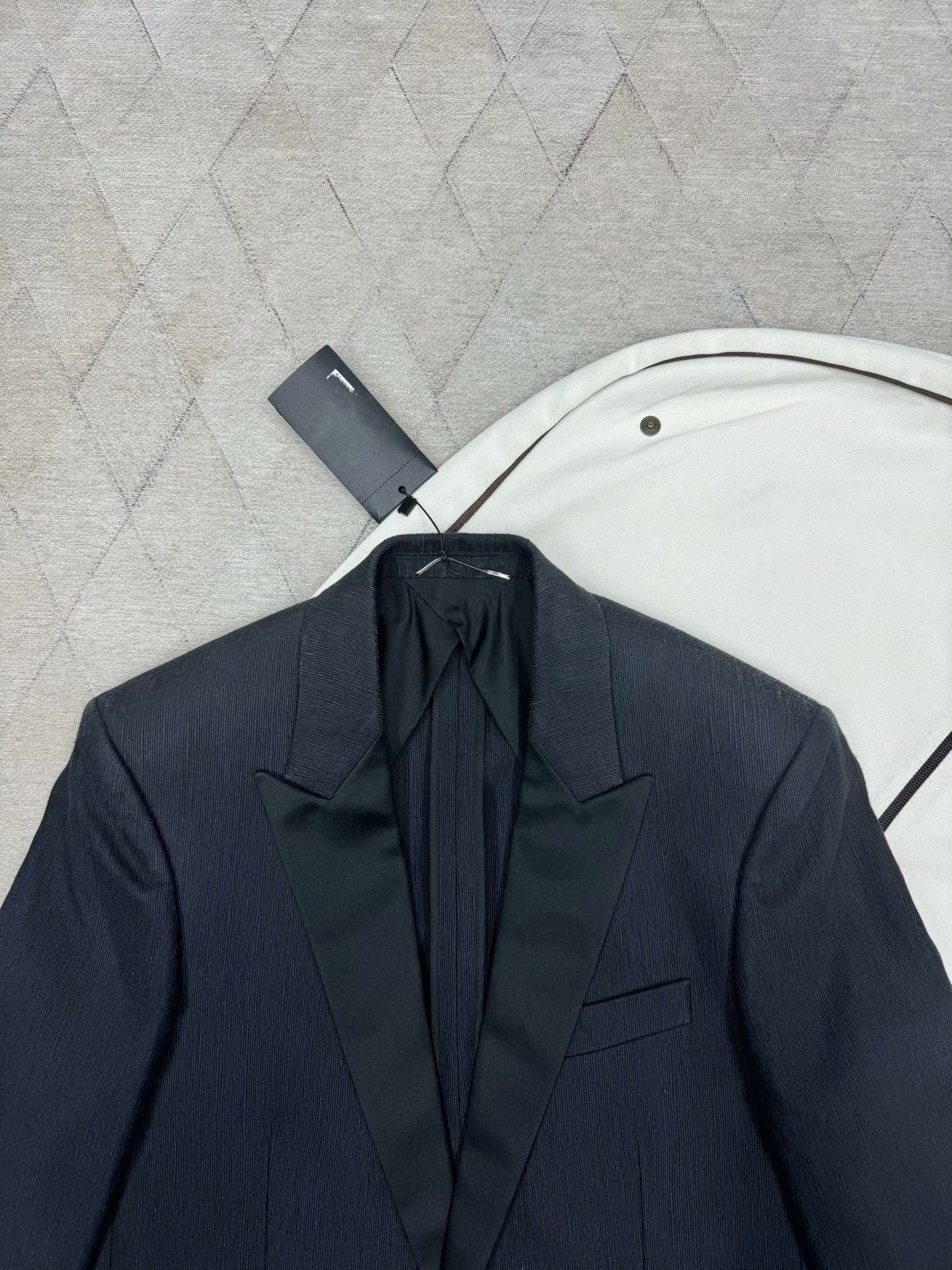 Saint Laurent Paris Saint Laurent SLP Smoking Suit Size US S / EU 44-46 / 1 - 2 Thumbnail