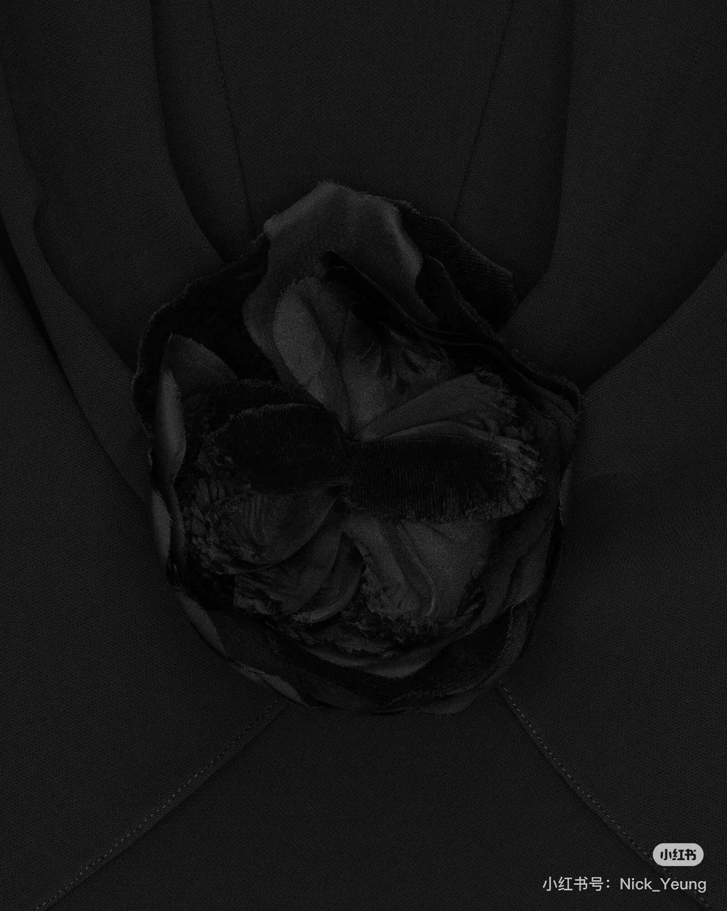 Saint Laurent Paris Saint Laurent Black Flower Top Size S / US 4 / IT 40 - 6 Thumbnail