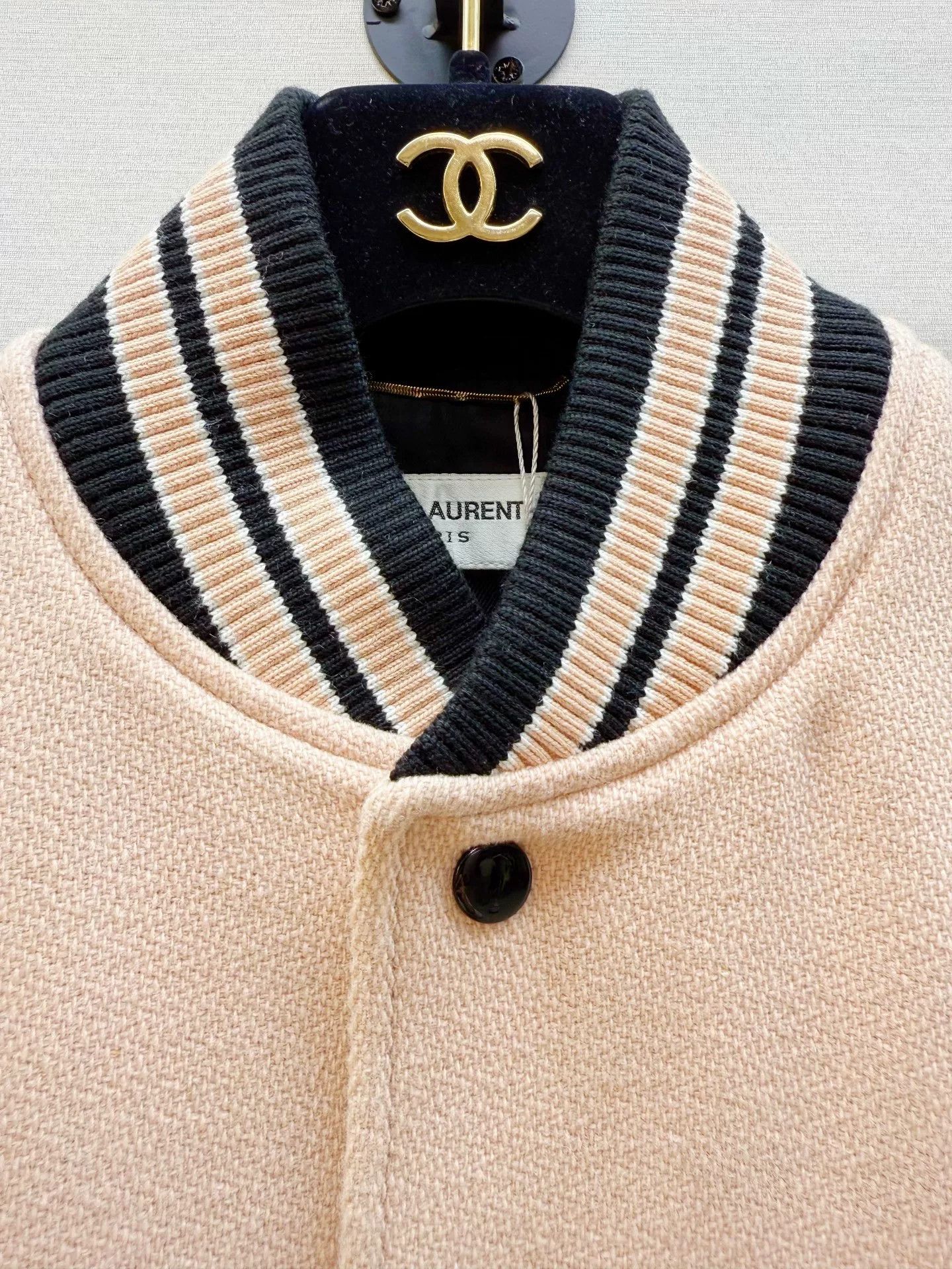 Saint Laurent Paris Saint Laurent Beige Leather Sleeve Baseball Jacket Size US XXS / EU 40 - 2 Thumbnail