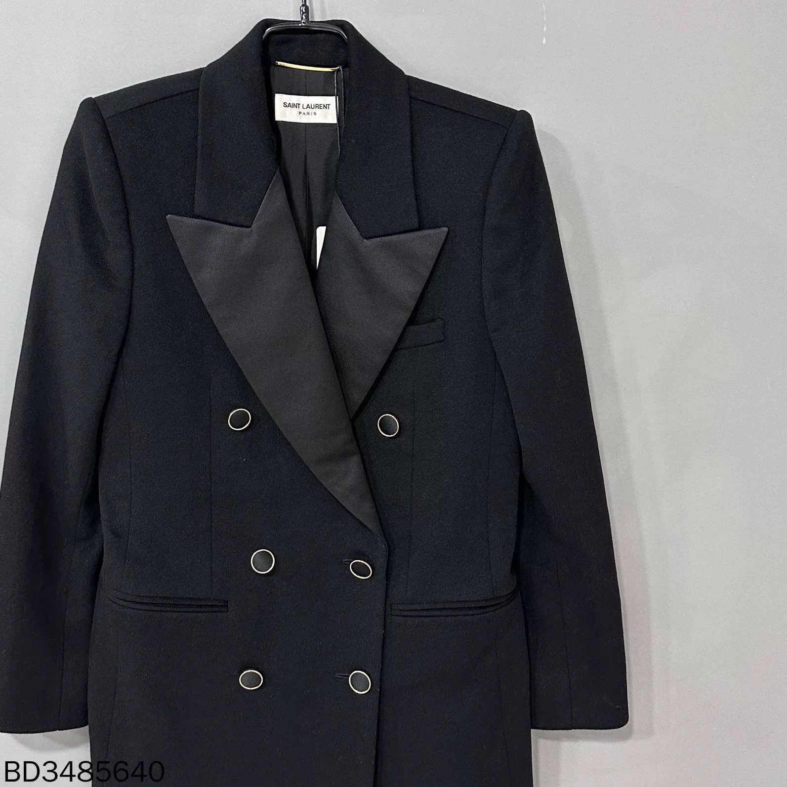 Saint Laurent Paris Saint Laurent Limited Black Smoking Blazer Size XXS / US 00 / IT 34 - 2 Thumbnail