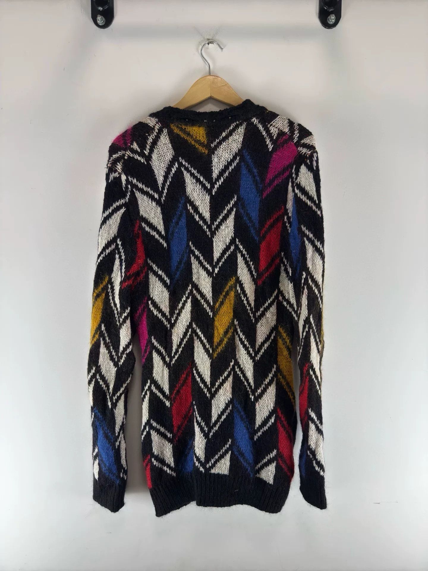Saint Laurent Paris Saint Laurent Chevron Pattern Knit Cardigan Size L / US 10 / IT 46 - 2 Thumbnail