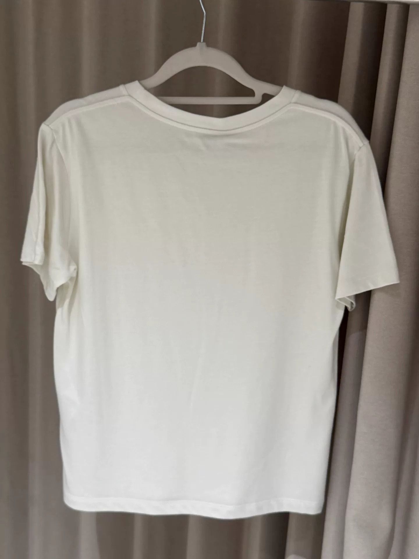 Saint Laurent Paris Saint Laurent Logo Short-Sleeve Women's T-Shirt Size S / US 4 / IT 40 - 2 Thumbnail