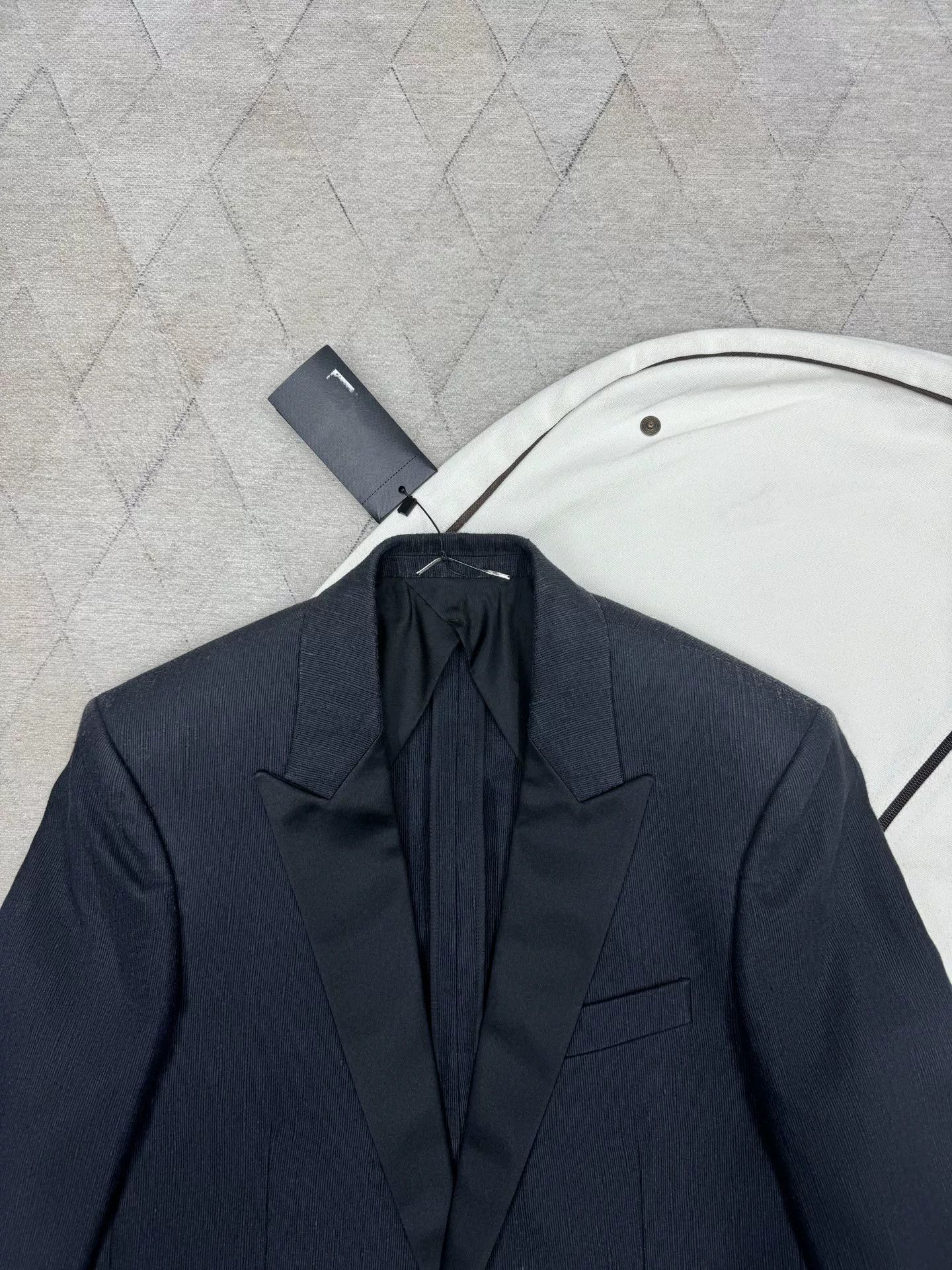 Saint Laurent Paris Saint Laurent SLP Smoking Blazer Size US S / EU 44-46 / 1 - 2 Thumbnail
