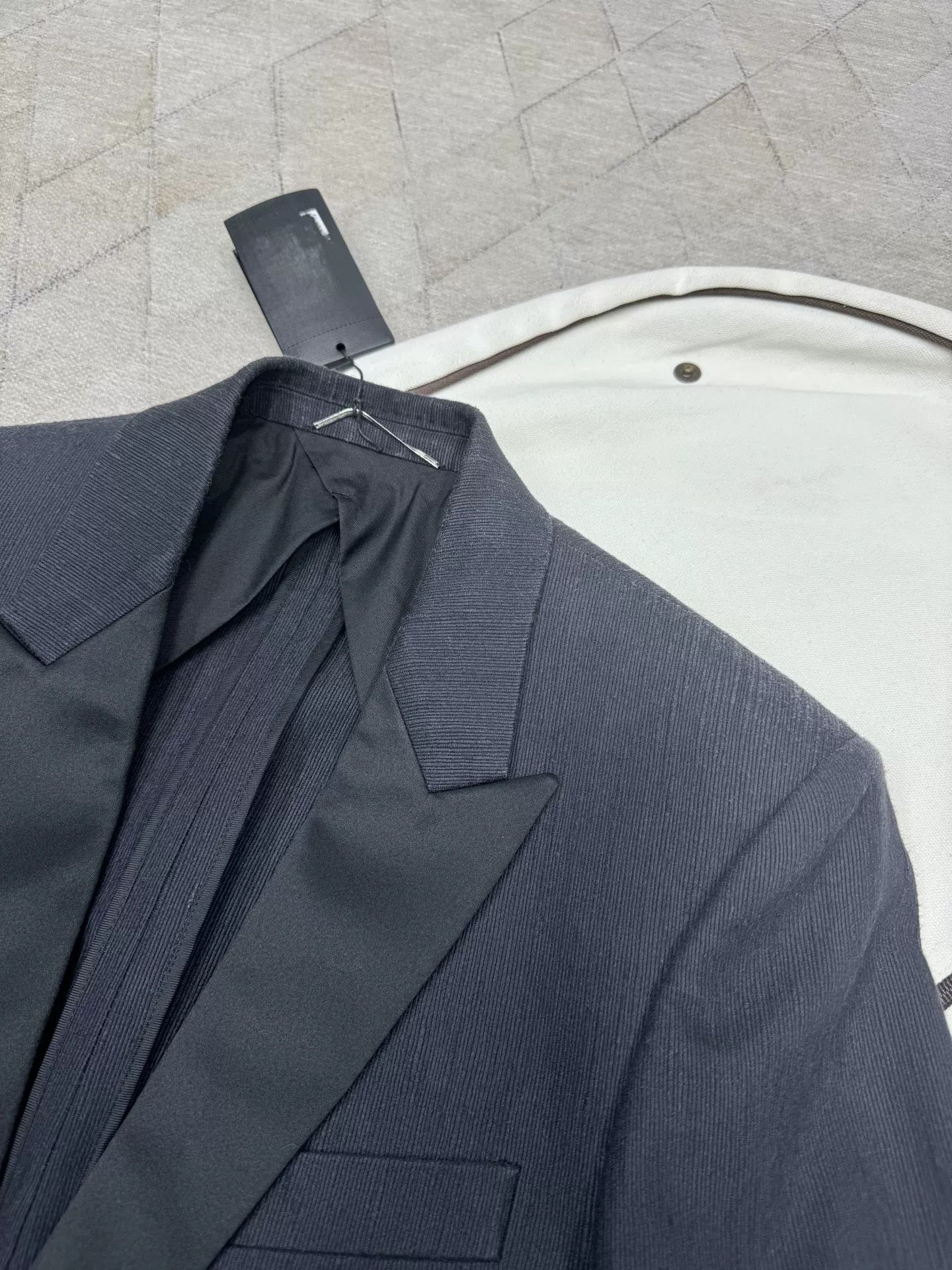 Saint Laurent Paris Saint Laurent SLP Smoking Suit Jacket Size US S / EU 44-46 / 1 - 7 Thumbnail