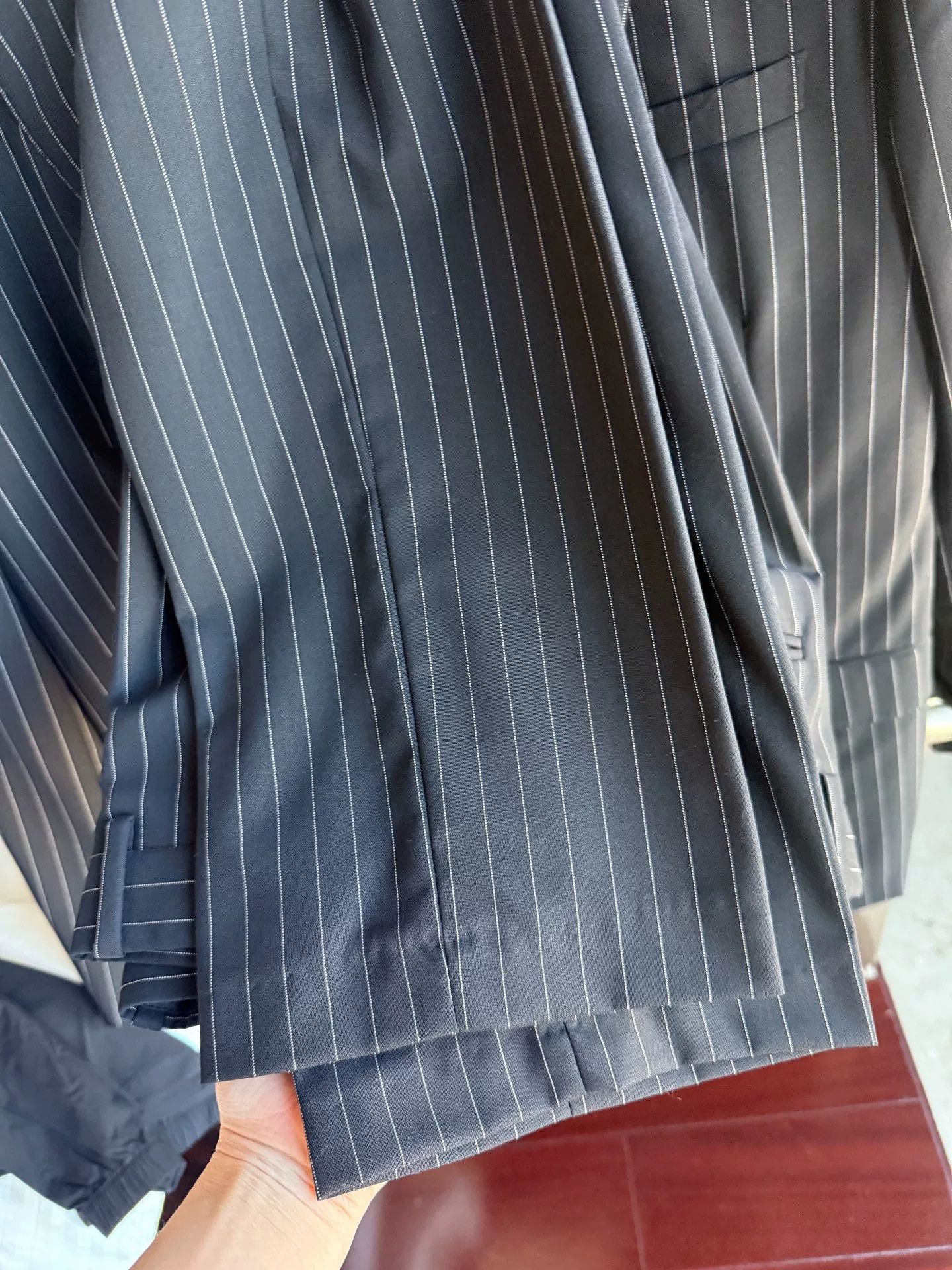 Saint Laurent Paris Saint Laurent Dark Gray Pinstripe Suit Size US S / EU 44-46 / 1 - 4 Thumbnail