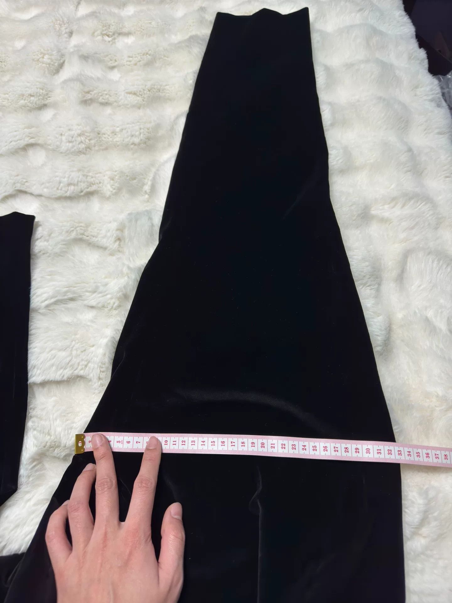 Saint Laurent Paris Saint Laurent Black Velvet Slim Pants Size US 30 / EU 46 - 6 Thumbnail