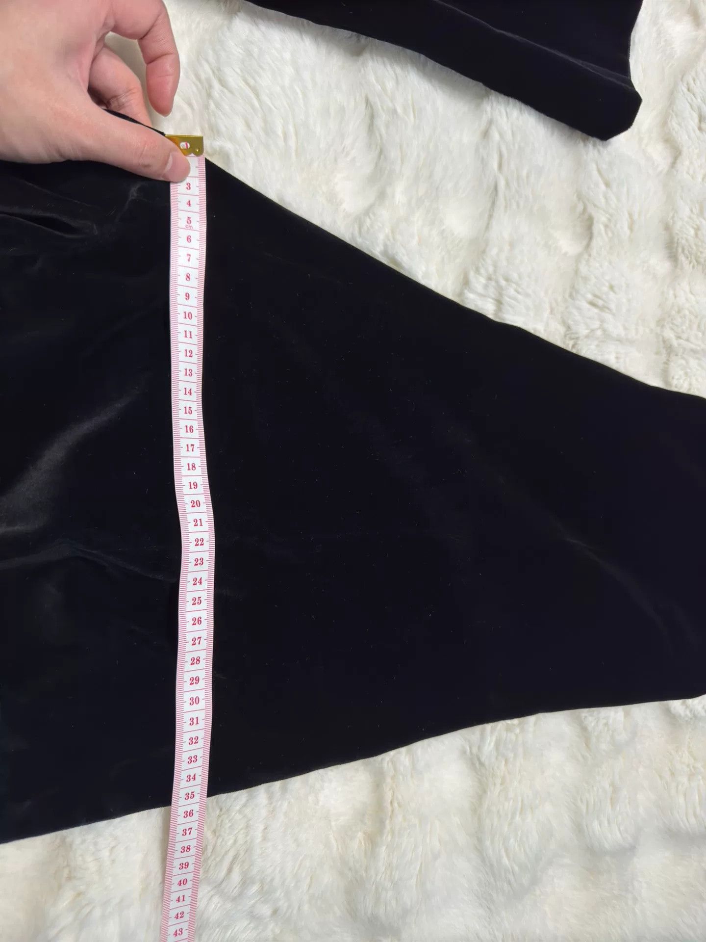 Saint Laurent Paris Saint Laurent Black Velvet Slim Pants Size US 30 / EU 46 - 8 Thumbnail