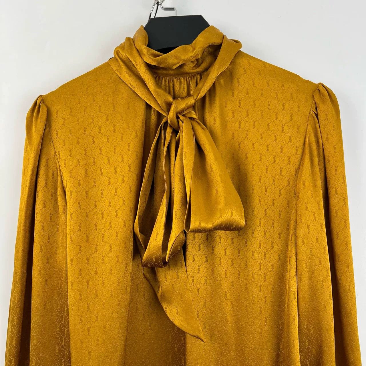 Saint Laurent Paris Saint Laurent Gold Monogram Silk Blouse Size XXS / US 00 / IT 34 - 4 Thumbnail