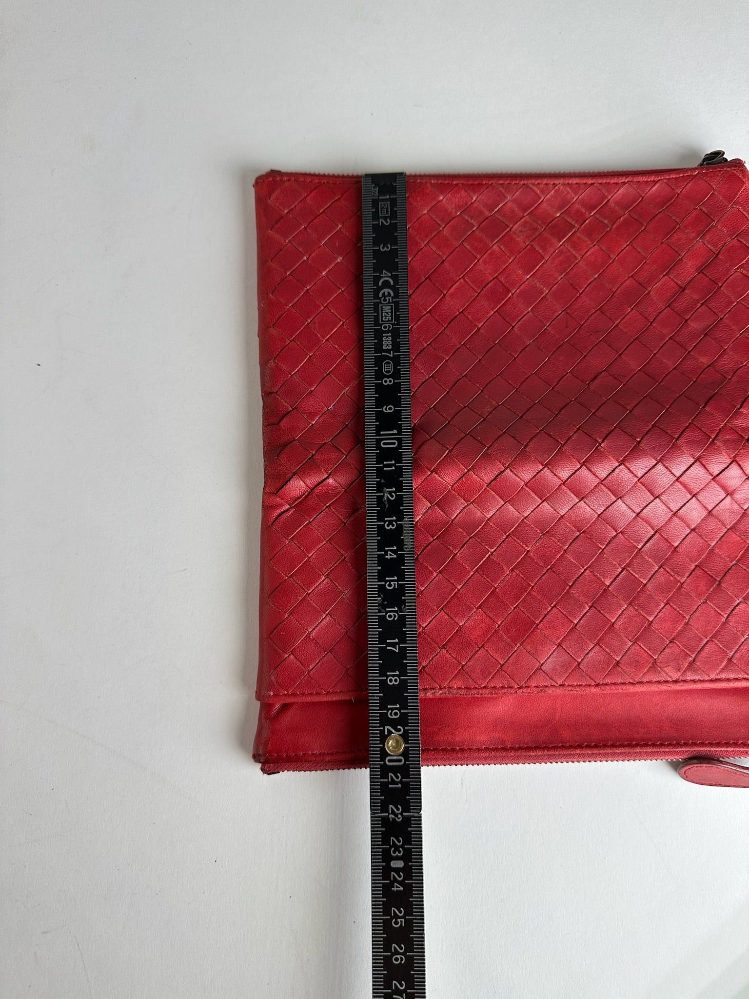 Bottega Veneta Vintage Intrecciato Leather Card Holder Wallet Red Size ONE SIZE - 11 Thumbnail