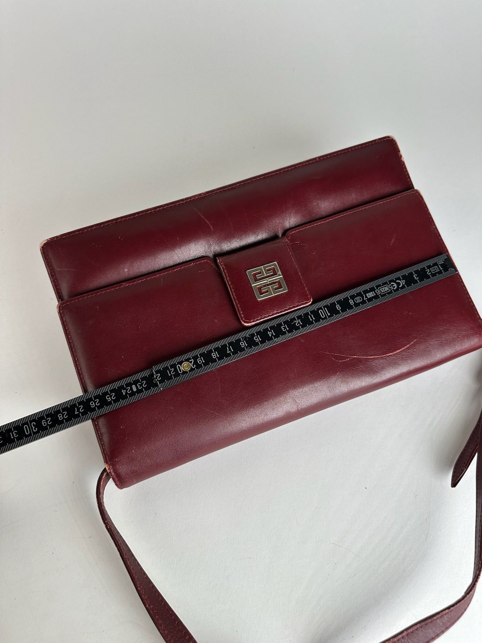 Givenchy Vintage Leather Shoulder Bag Burgundy Size ONE SIZE - 12 Thumbnail