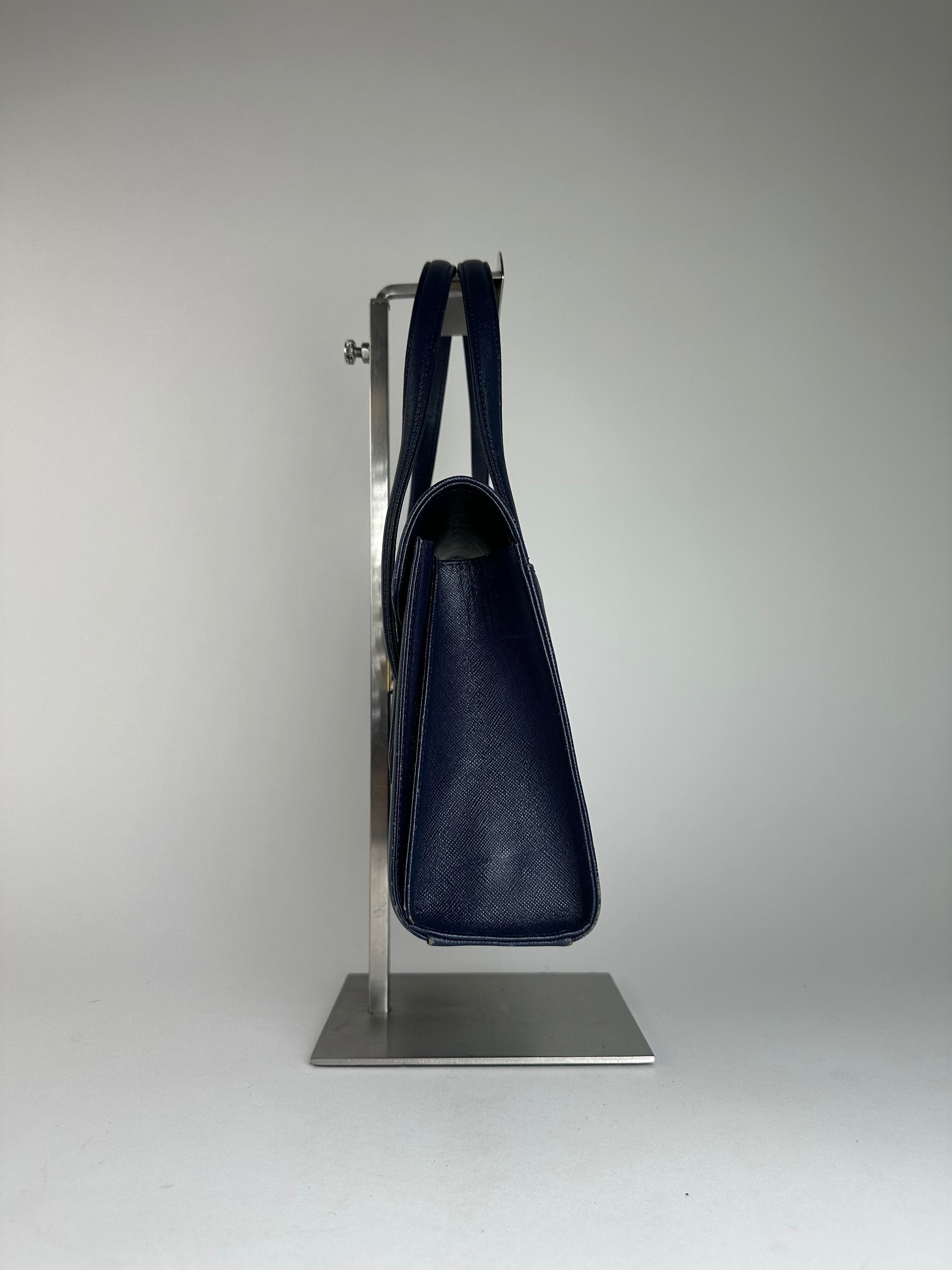 Courreges Vintage Leather Handbag Navy Size ONE SIZE - 3 Thumbnail