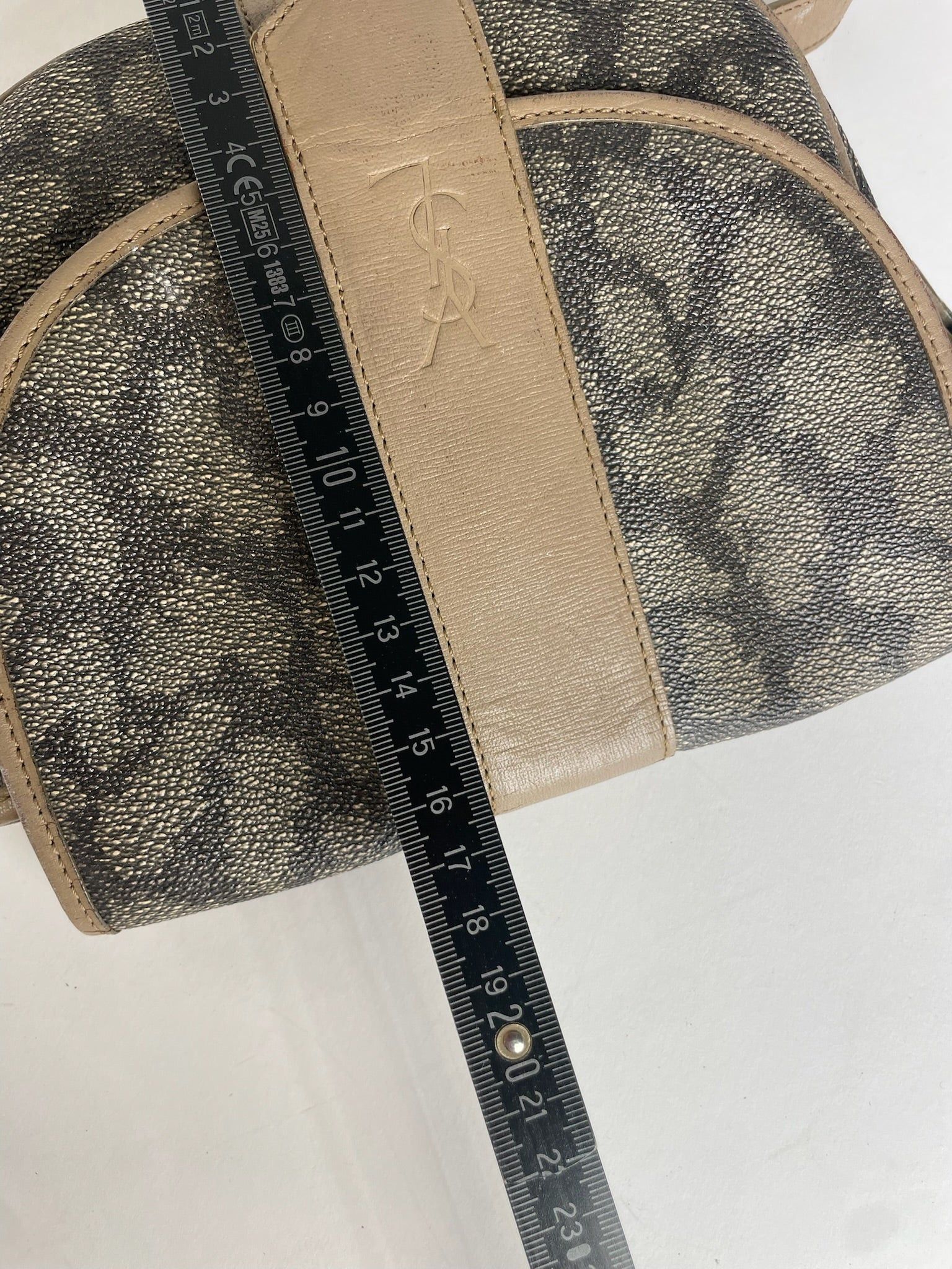 Other Vintage Yves Saint Laurent Stone Emblossed Leather Shoulder Size ONE SIZE - 11 Thumbnail