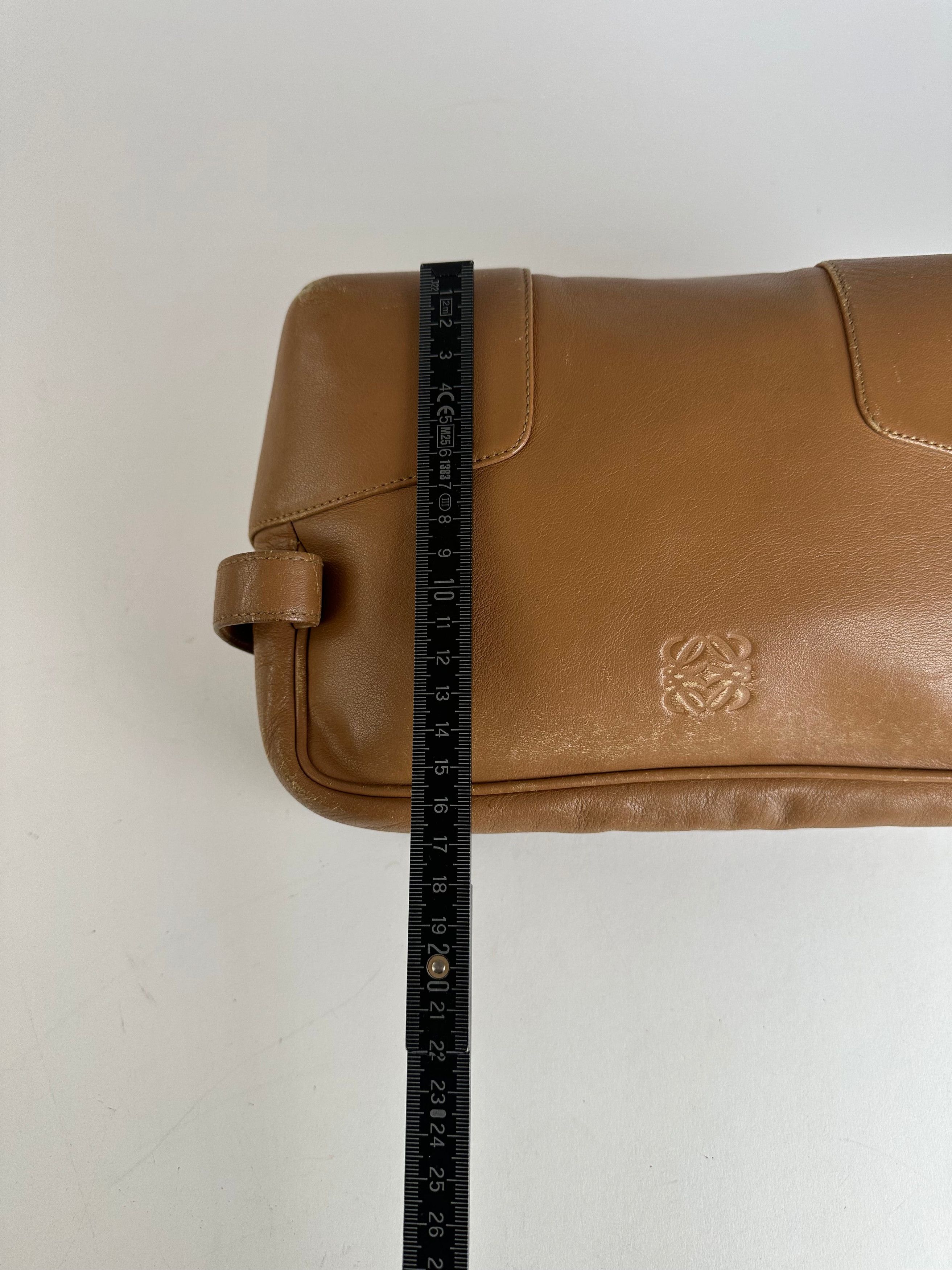 Loewe Vintage Madrid Logo Leather Clutch Brown Size ONE SIZE - 13 Thumbnail