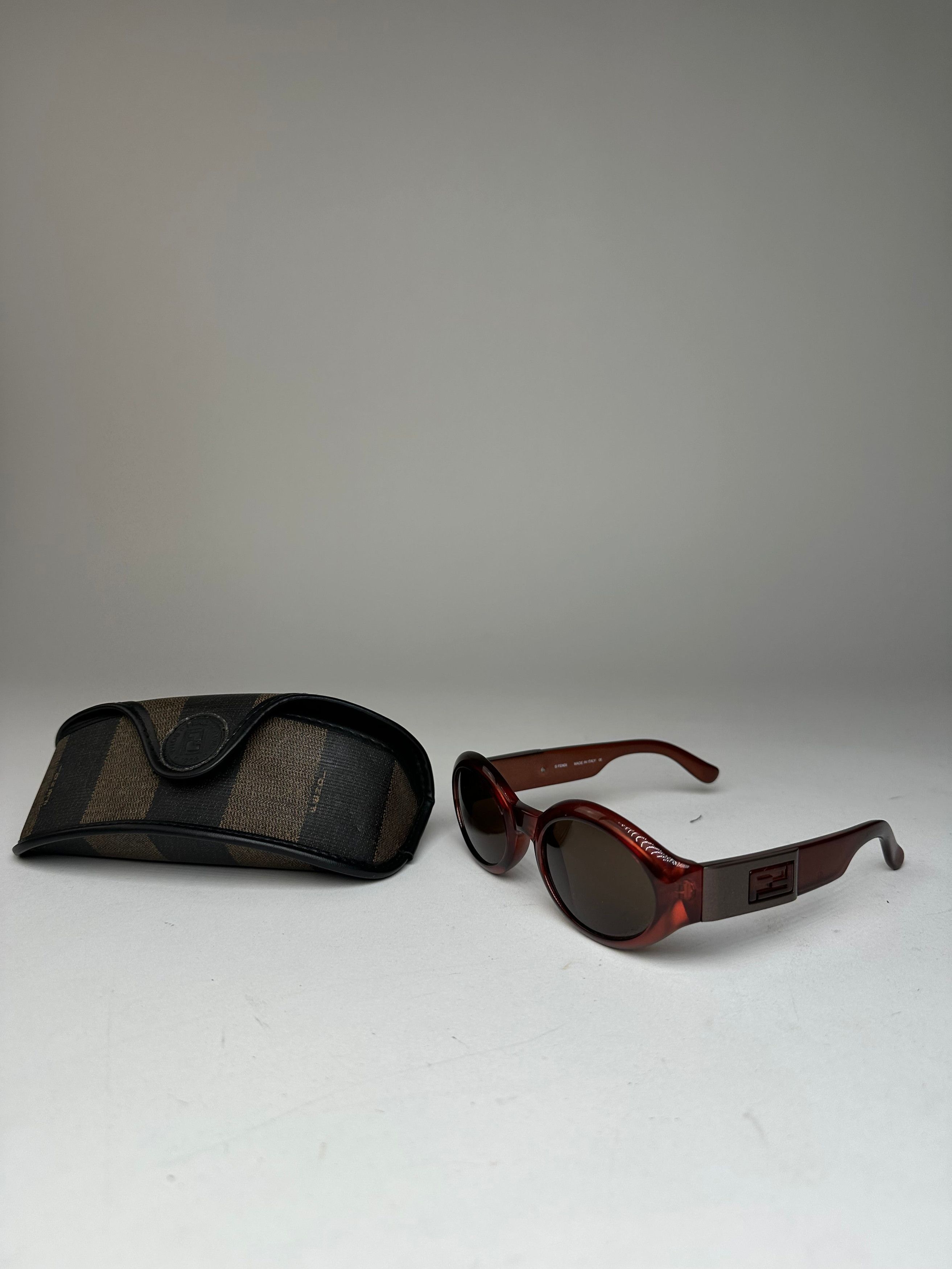 Fendi Vintage Roma Sunglasses Brown Size ONE SIZE - 2 Thumbnail