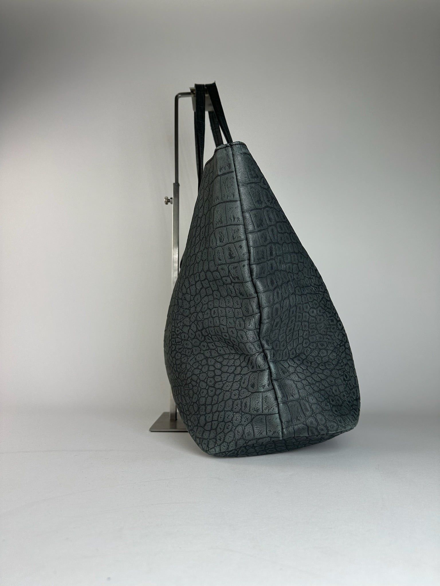Emilio Pucci Vintage Crocodile Emblossed Leather Tote Bag Black Size ONE SIZE - 10 Thumbnail