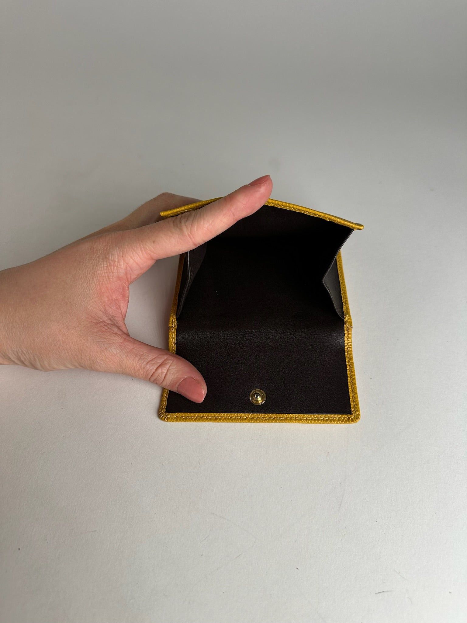 Loewe Vintage Anagram Snake Emblossed Leather Wallet Yellow Size ONE SIZE - 6 Thumbnail