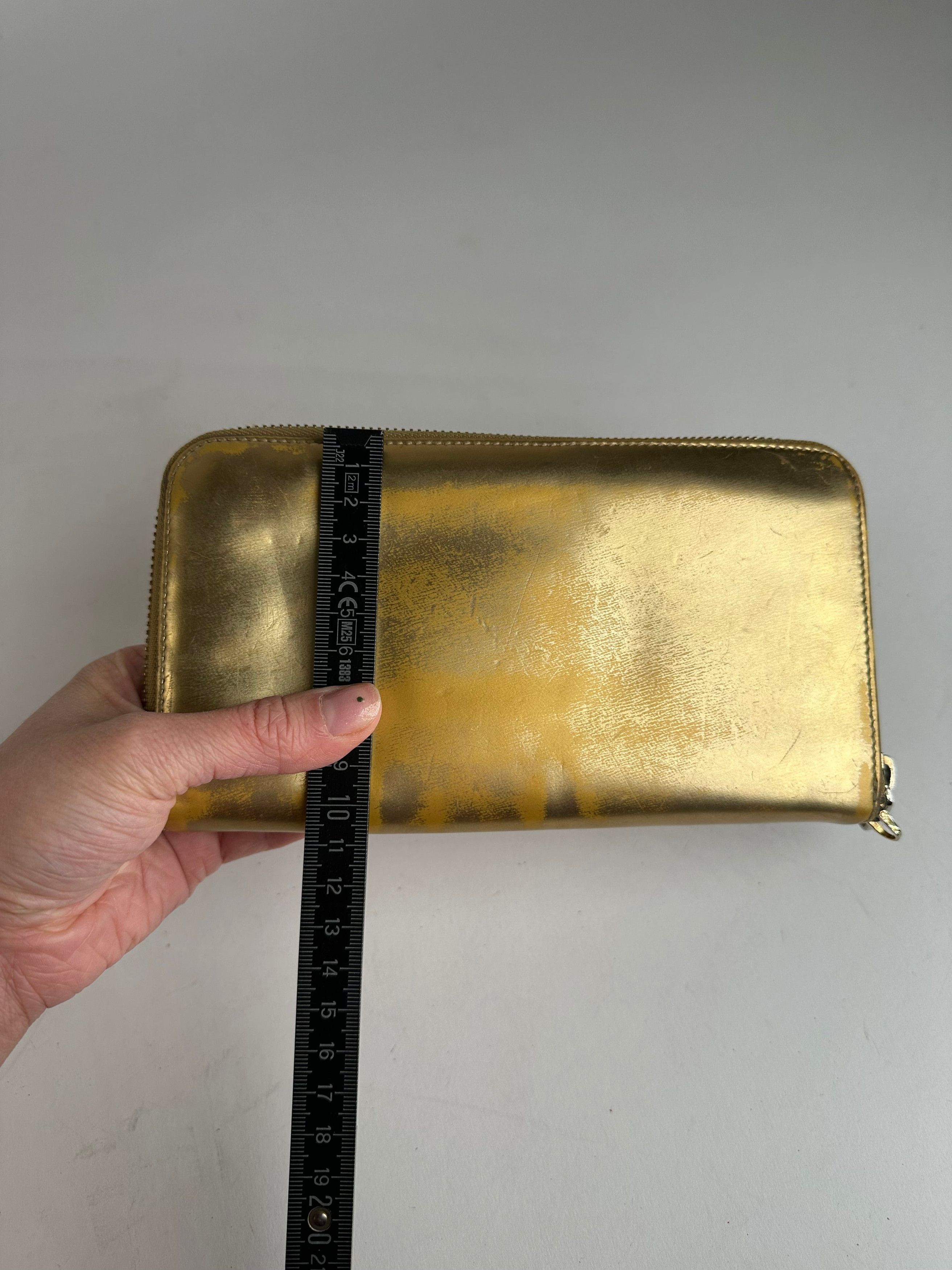 Loewe Vintage Madrid Leather Zippy Wallet Gold Size ONE SIZE - 7 Thumbnail