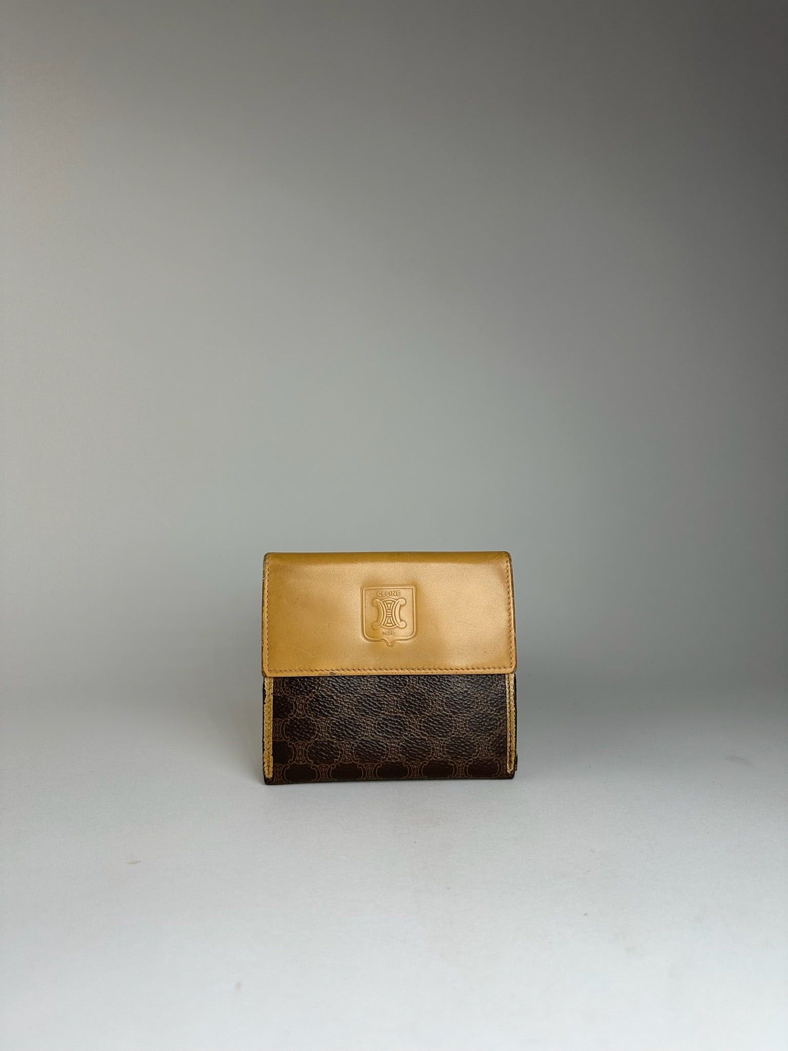 Celine Vintage Paris Triomphe Monogram Leather Wallet Brown Beige Size ONE SIZE - 5 Thumbnail