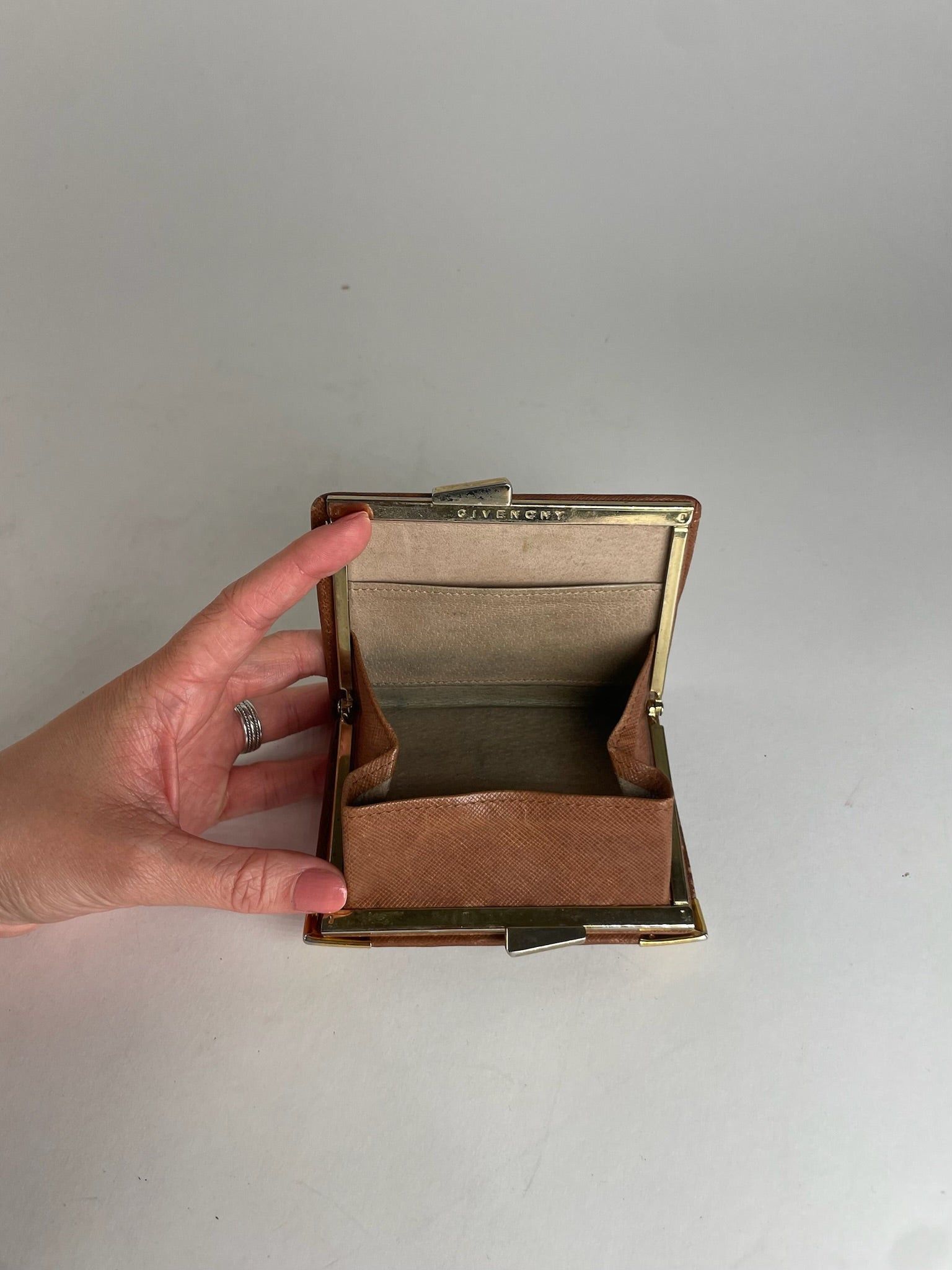 Givenchy Vintage Leather Wallet Brown Size ONE SIZE - 5 Thumbnail