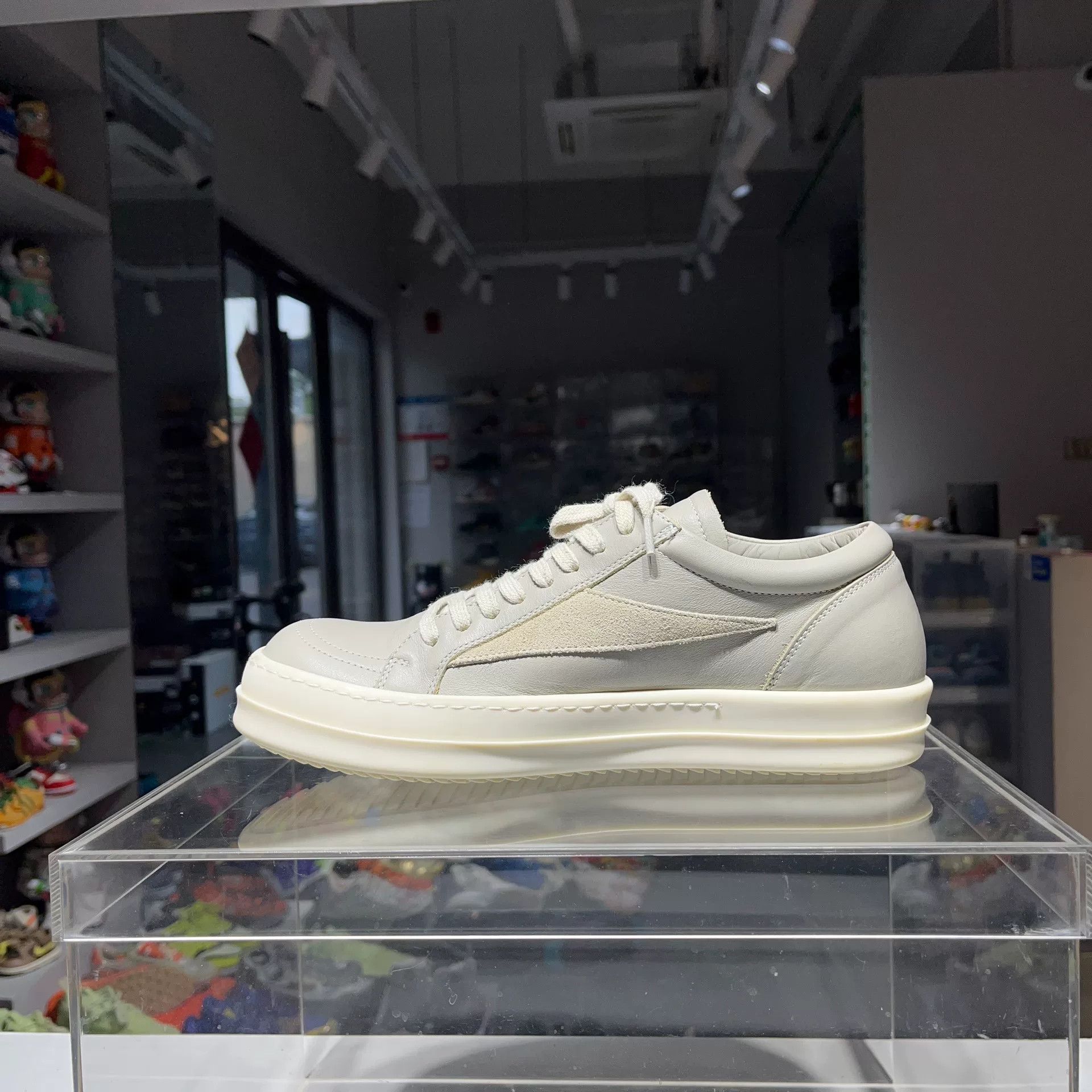 Rick Owens Rick Owens Lowtop Sneakers 9 Men Size US 9 / EU 42 - 6 Thumbnail
