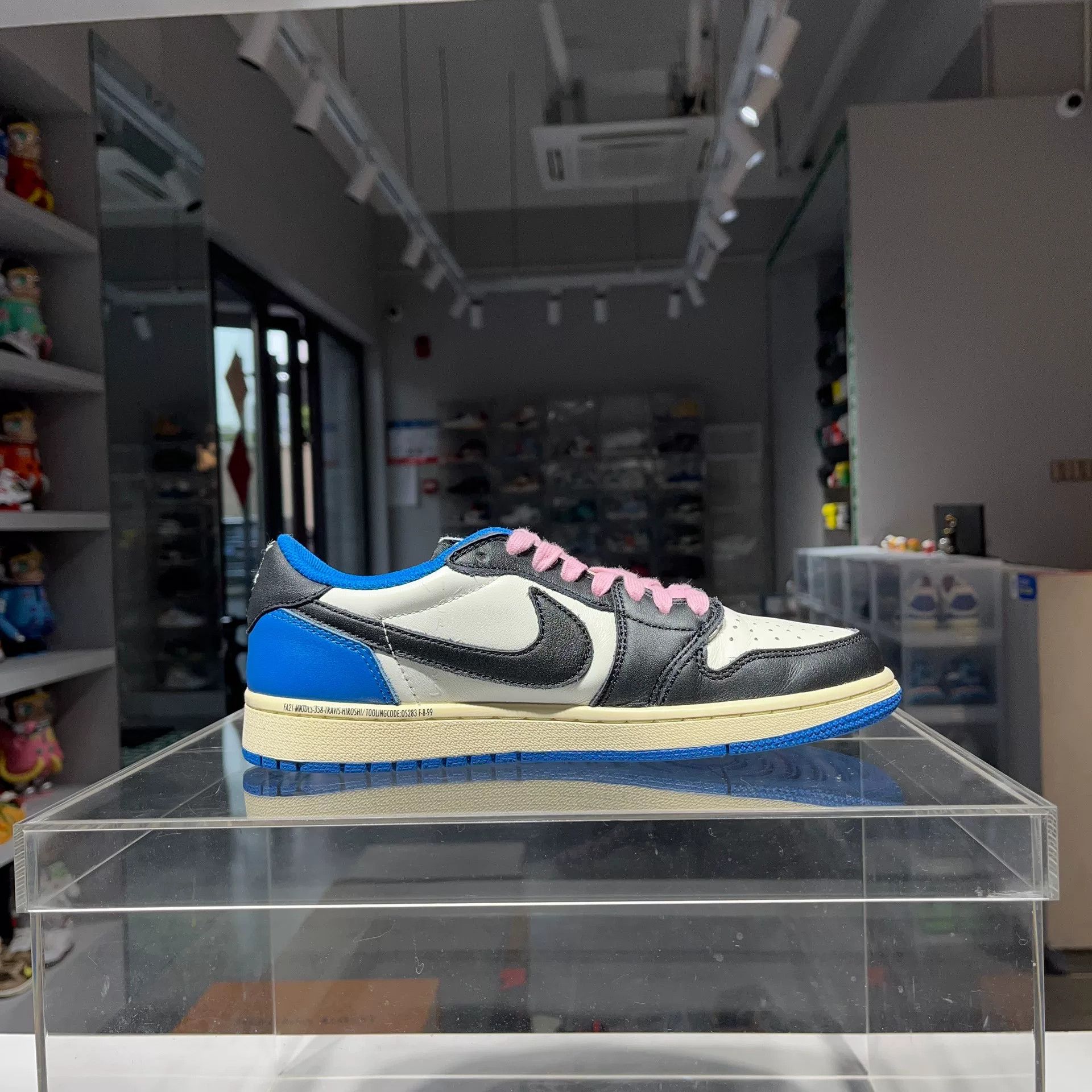Nike Nike Lowtop Sneakers 40 Men Size US 7.5 / EU 40-41 - 4 Thumbnail