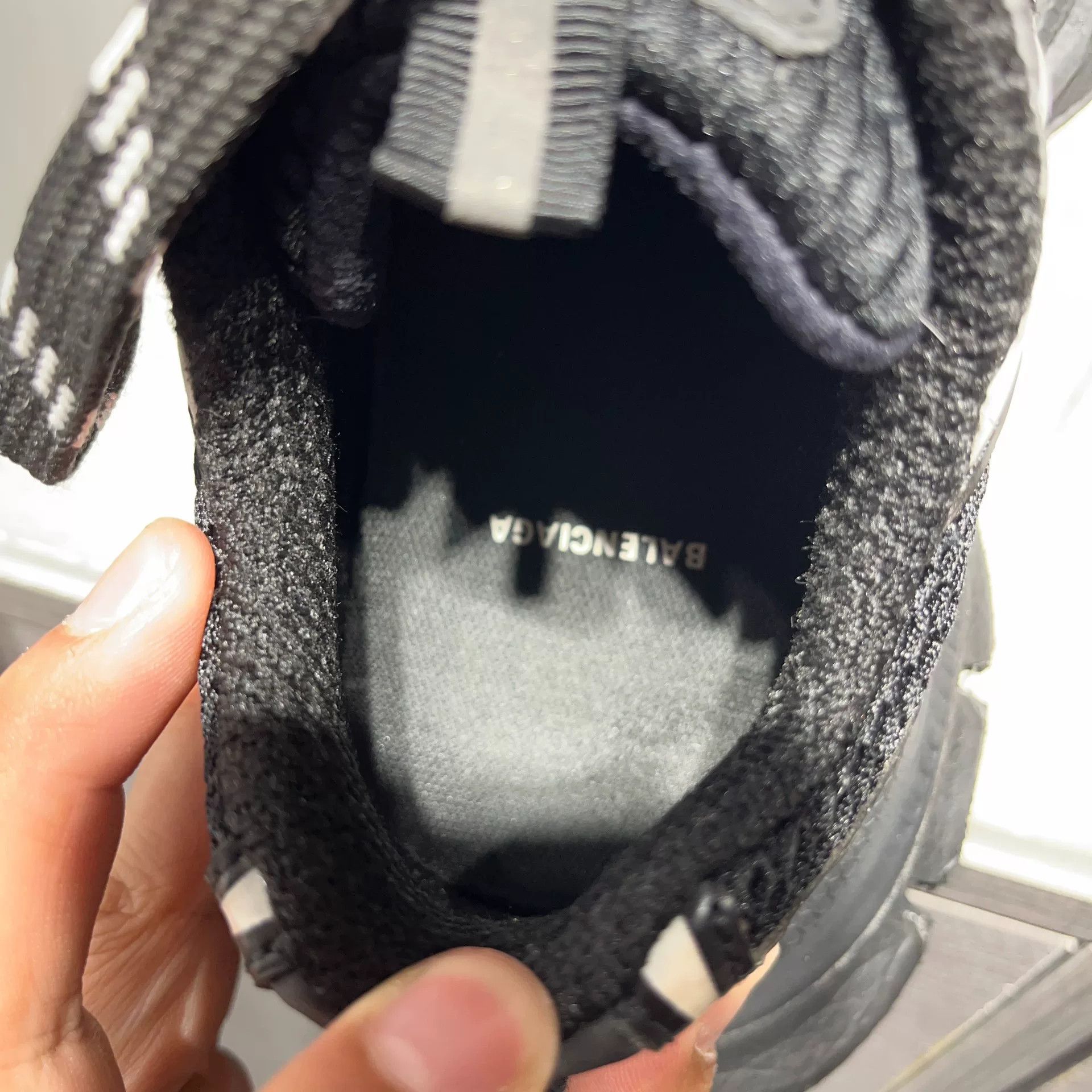 Balenciaga Balenciaga Black Lowtop Sneakers us_6 Women Size US 6 / IT 36 - 8 Thumbnail