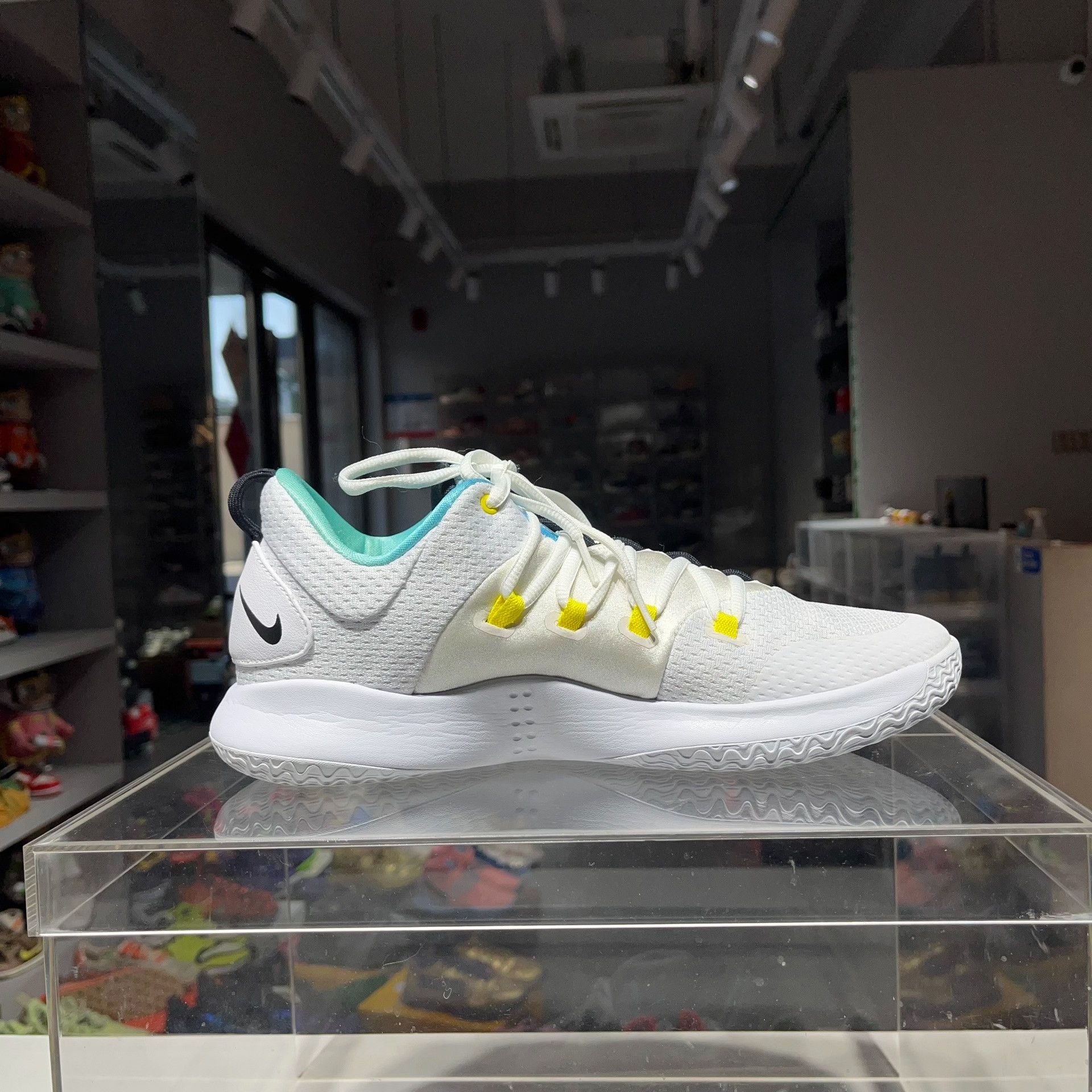 Nike Nike DUNK White Lowtop Sneakers 10 Men Size US 10 / EU 43 - 3 Thumbnail