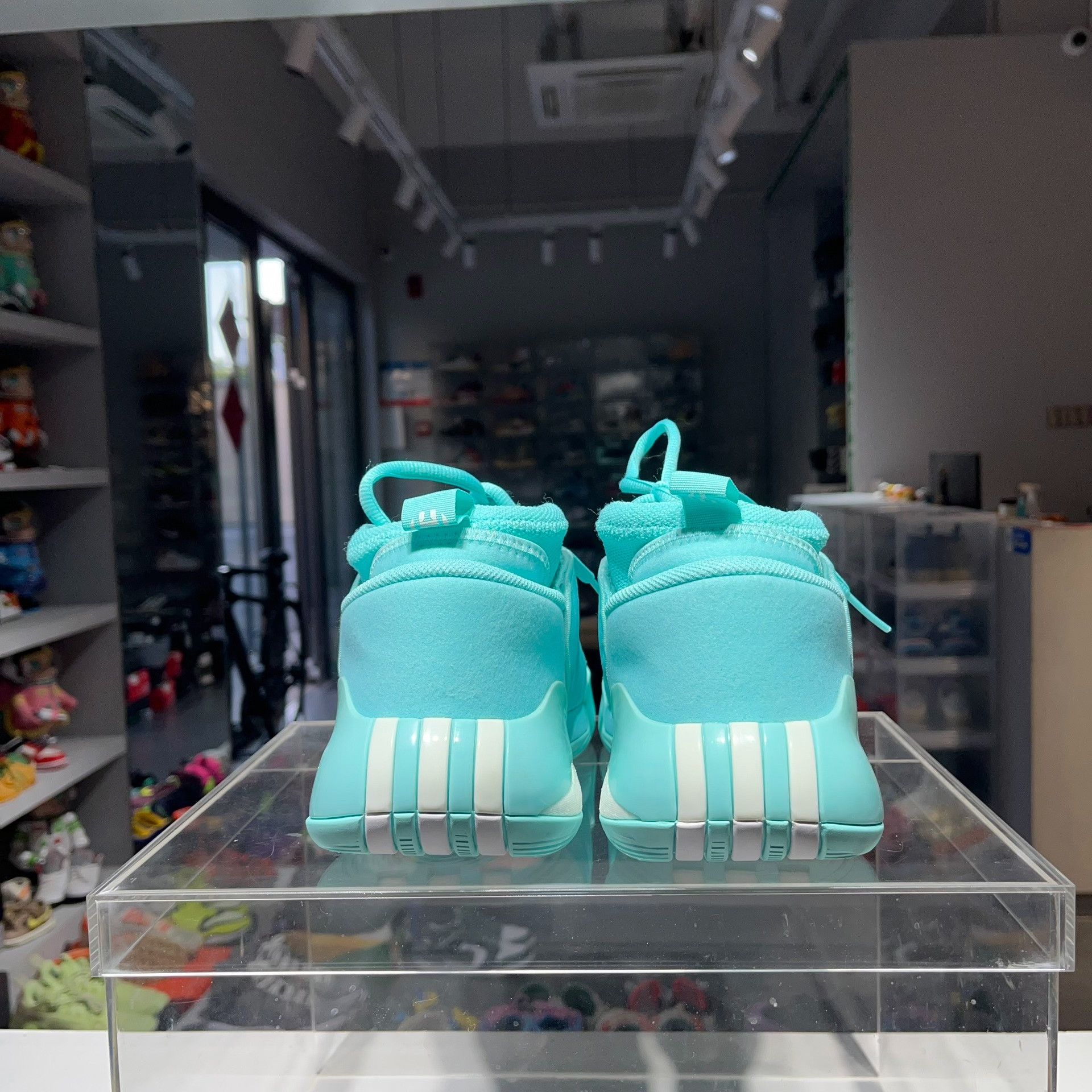 Adidas Adidas Blue Lowtop Sneakers 10 Men Size US 10 / EU 43 - 4 Thumbnail