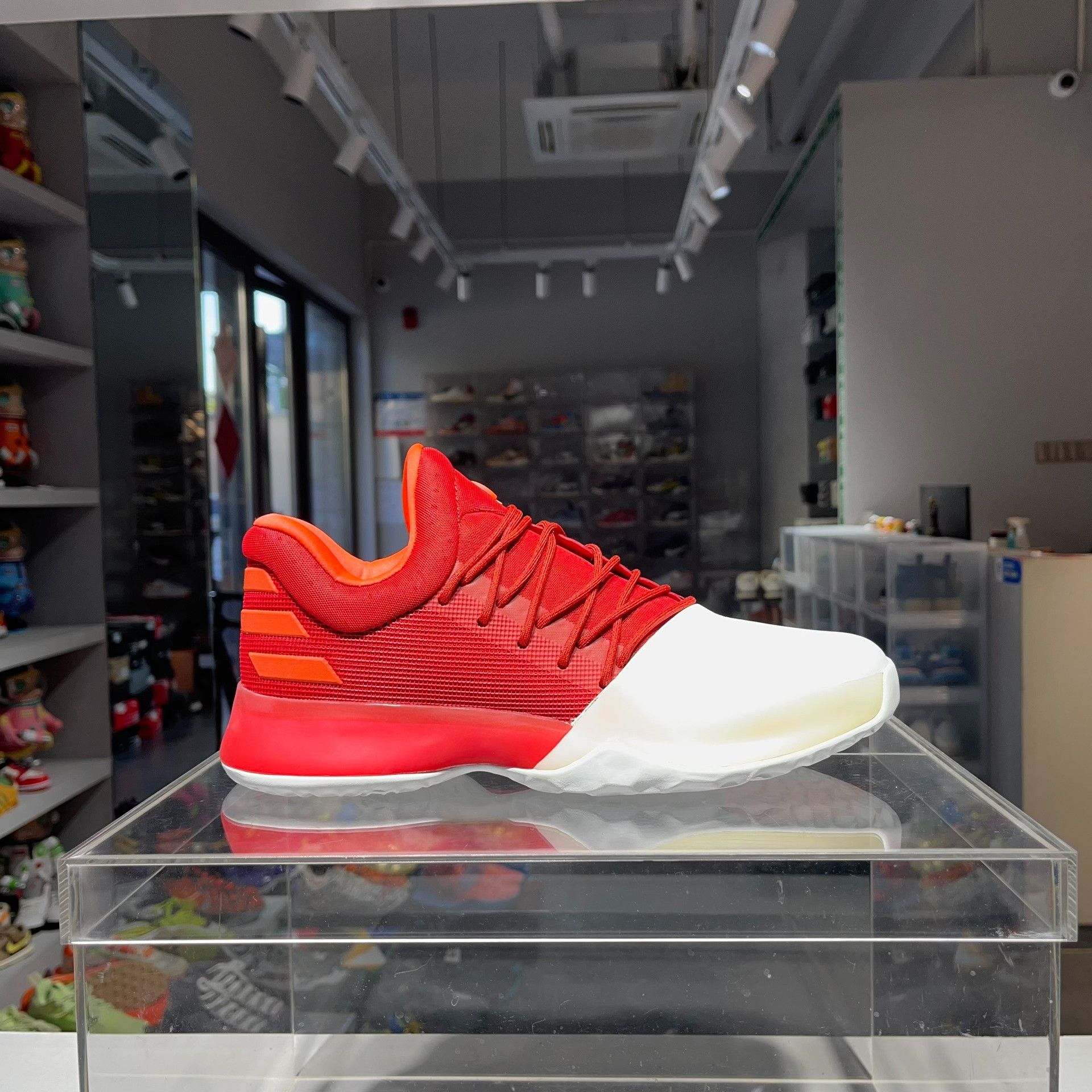 Adidas Adidas Red Lowtop Sneakers 9.5 Men Size US 9.5 / EU 42-43 - 5 Thumbnail