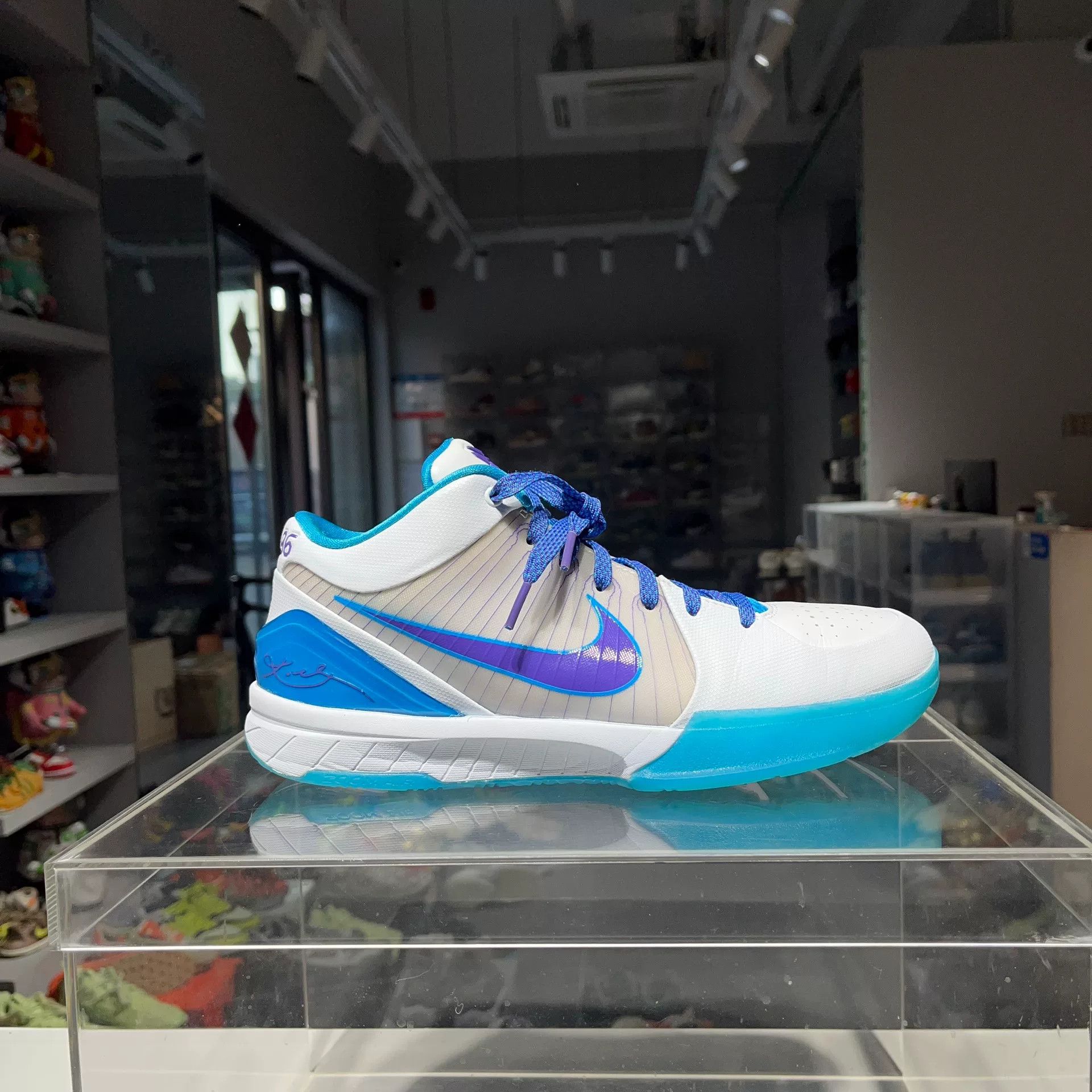Nike Nike Lowtop Sneakers 9.5 Men Size US 9.5 / EU 42-43 - 5 Thumbnail