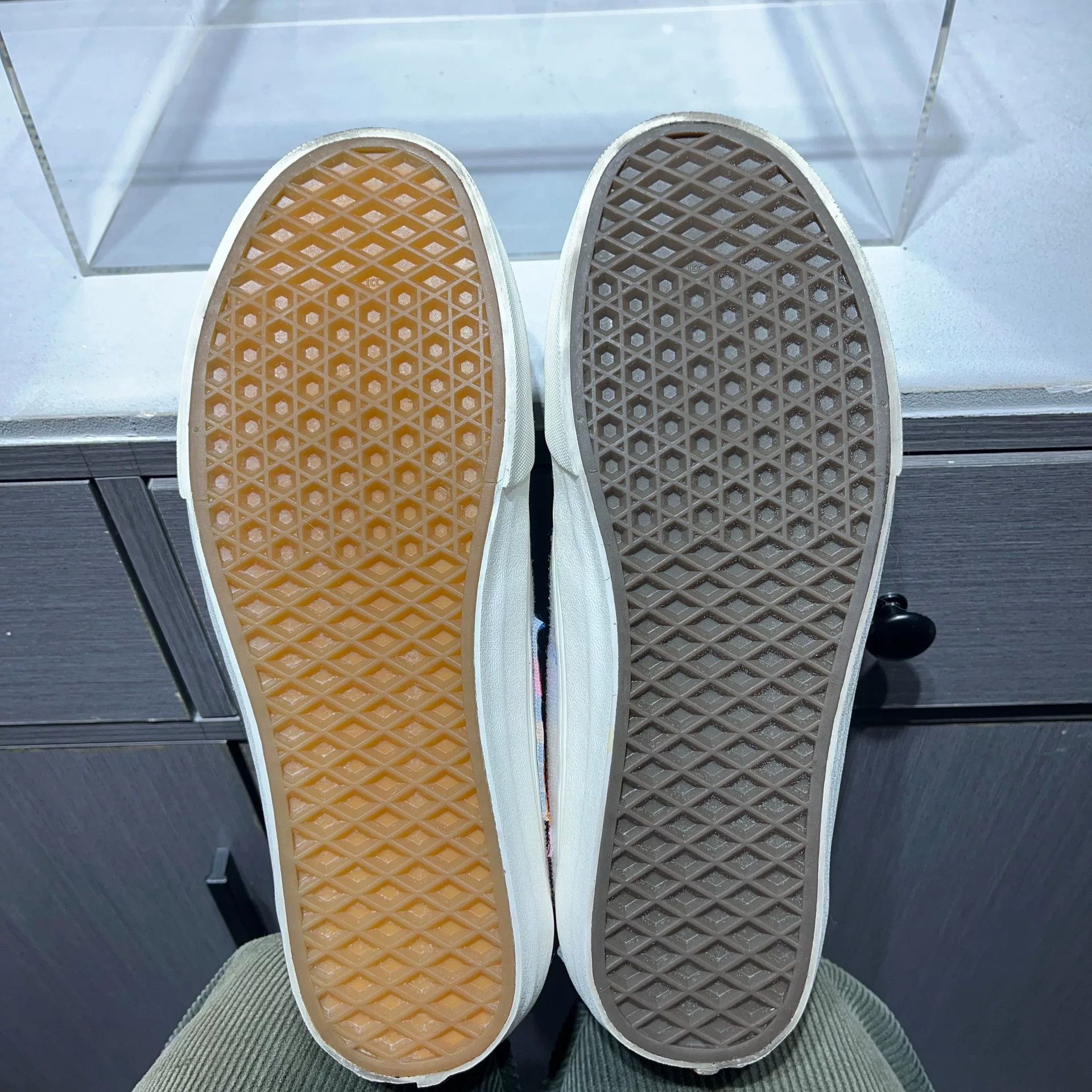 Vans Vans Lowtop Sneakers 9.5 Men Size US 9.5 / EU 42-43 - 7 Thumbnail