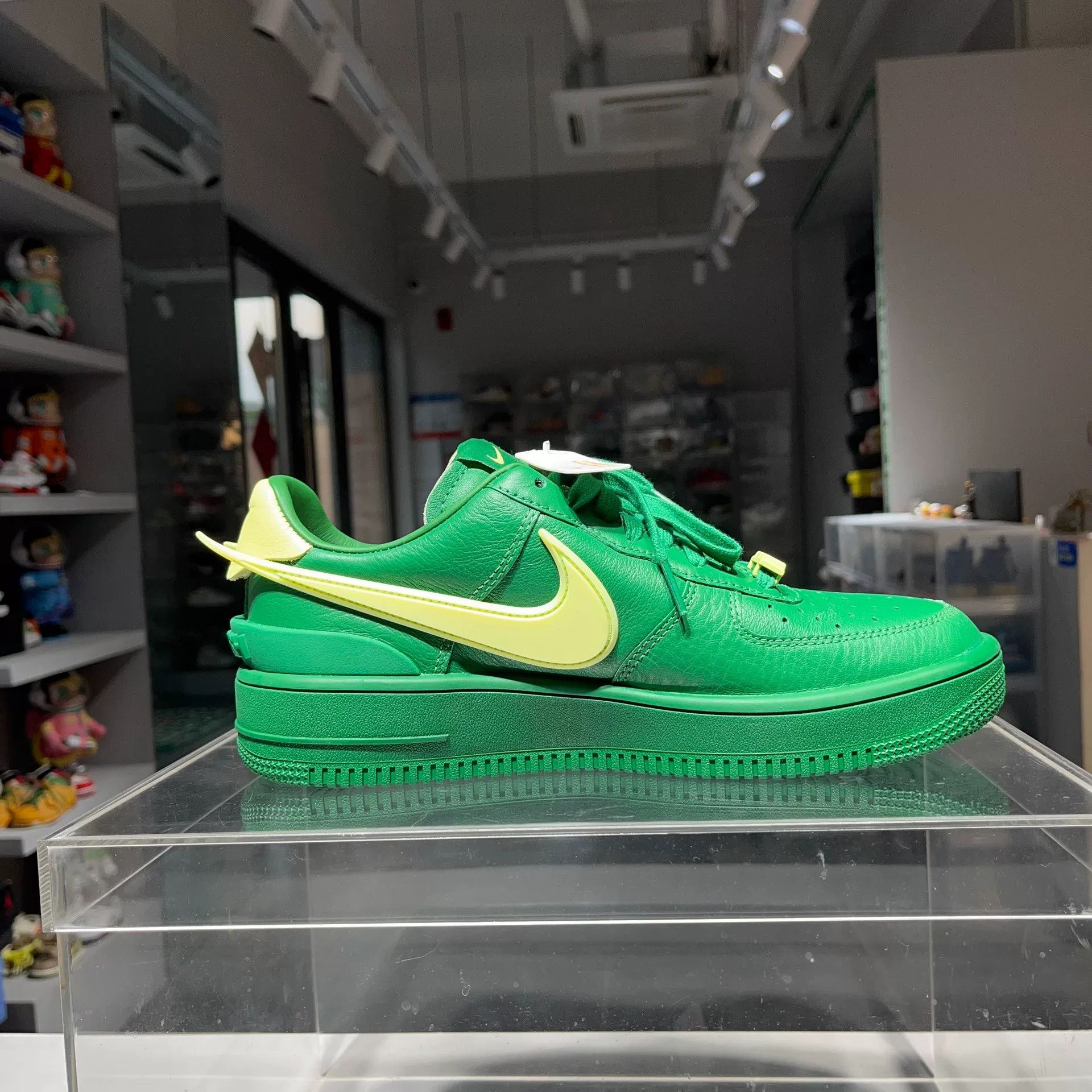 Ambush Design Ambush Design Green Lowtop Sneakers 9 Men Size US 9 / EU 42 - 4 Thumbnail