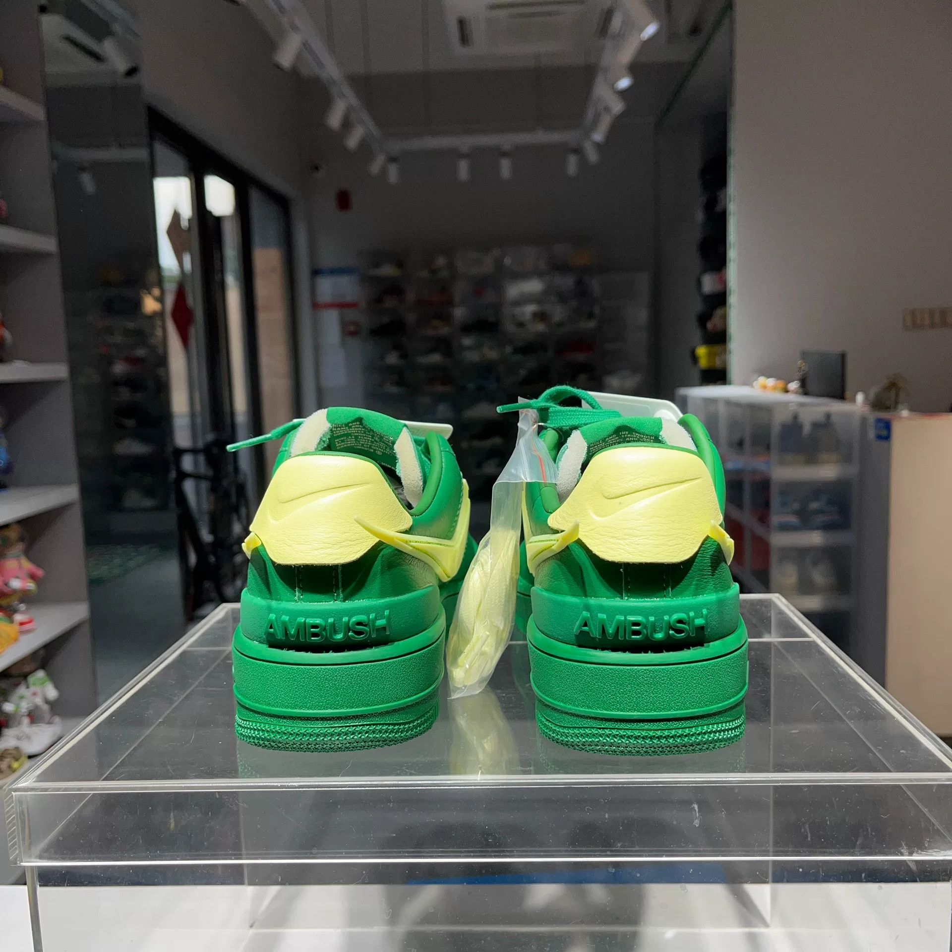 Ambush Design Ambush Design Green Lowtop Sneakers 9 Men Size US 9 / EU 42 - 3 Thumbnail