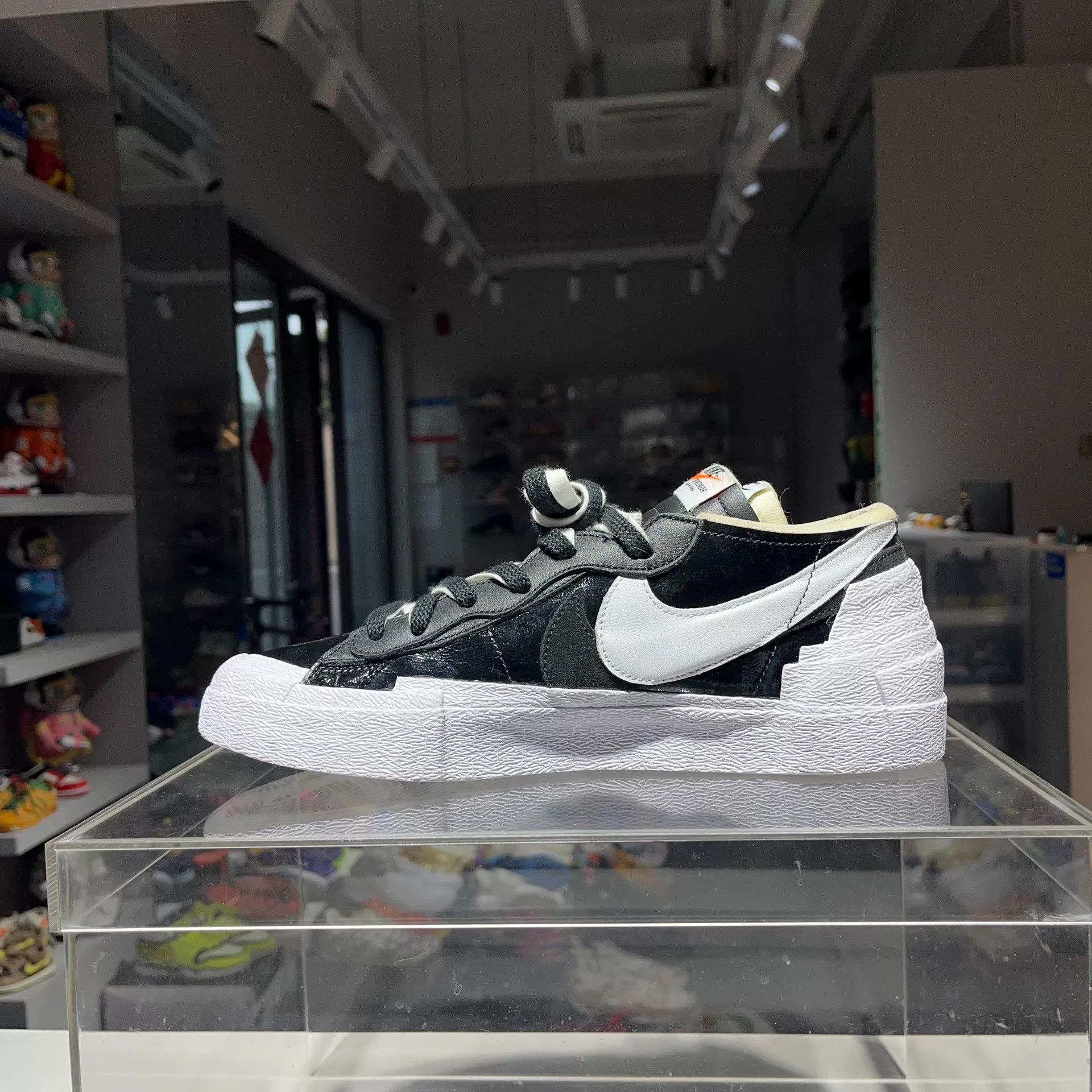 Sacai Sacai Black Lowtop Sneakers 43 Men Size US 10 / EU 43 - 6 Thumbnail