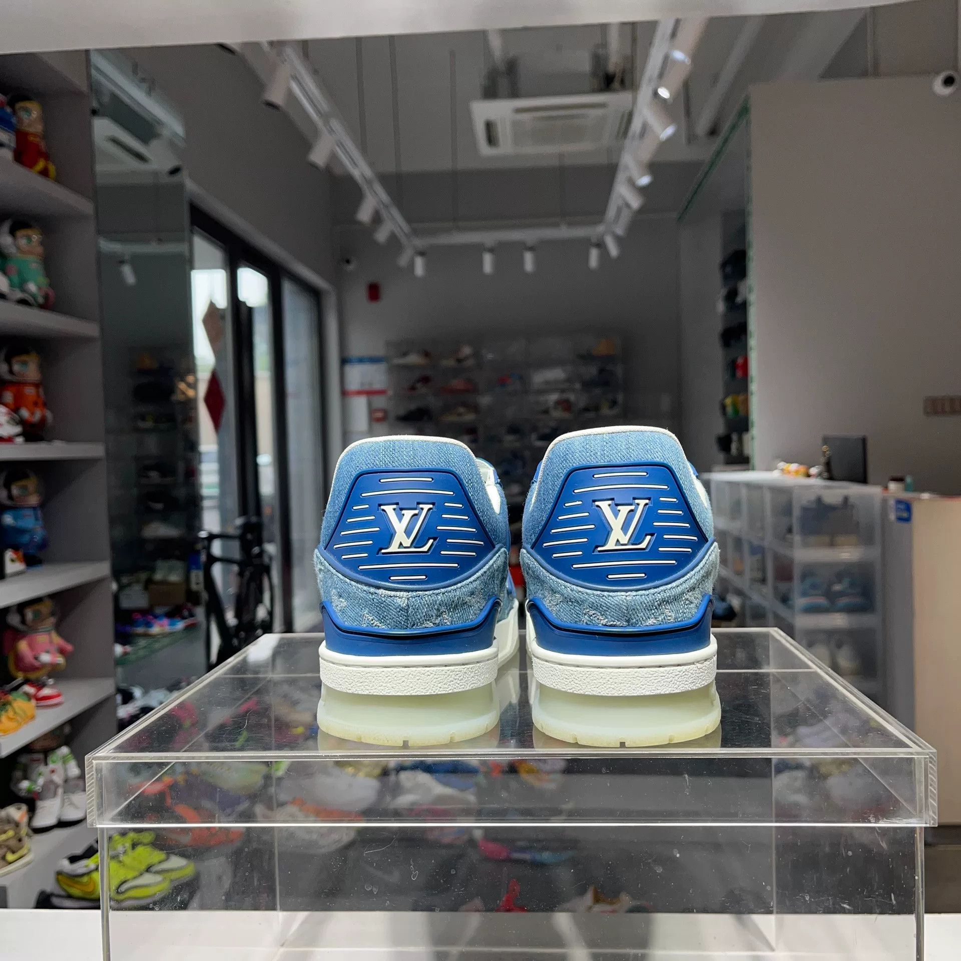 Louis Vuitton Louis Vuitton Training Denim Lowtop Sneakers 8 Men Size US 8 / EU 41 - 4 Thumbnail
