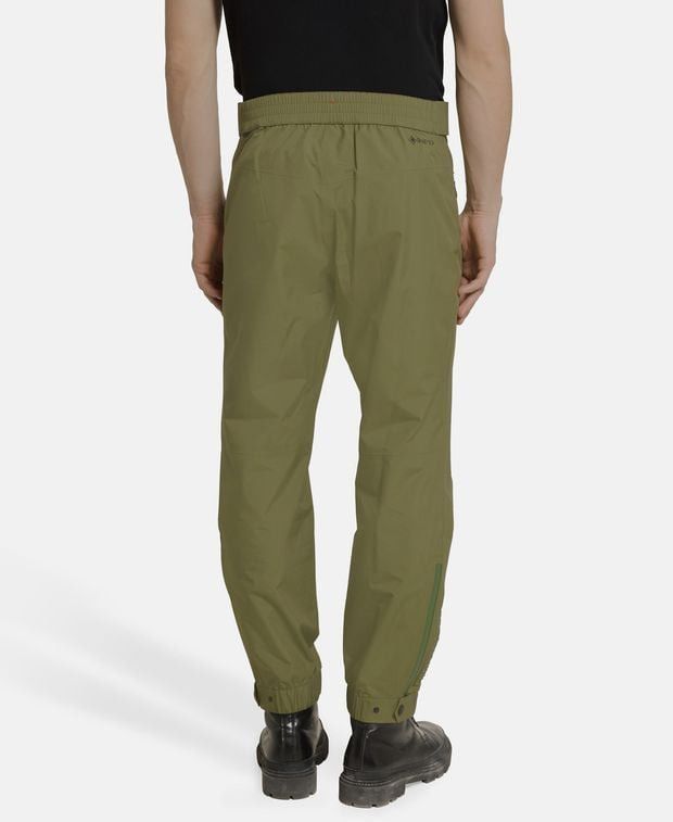 Moncler Functional trousers Size US 30 / EU 46 - 2 Thumbnail
