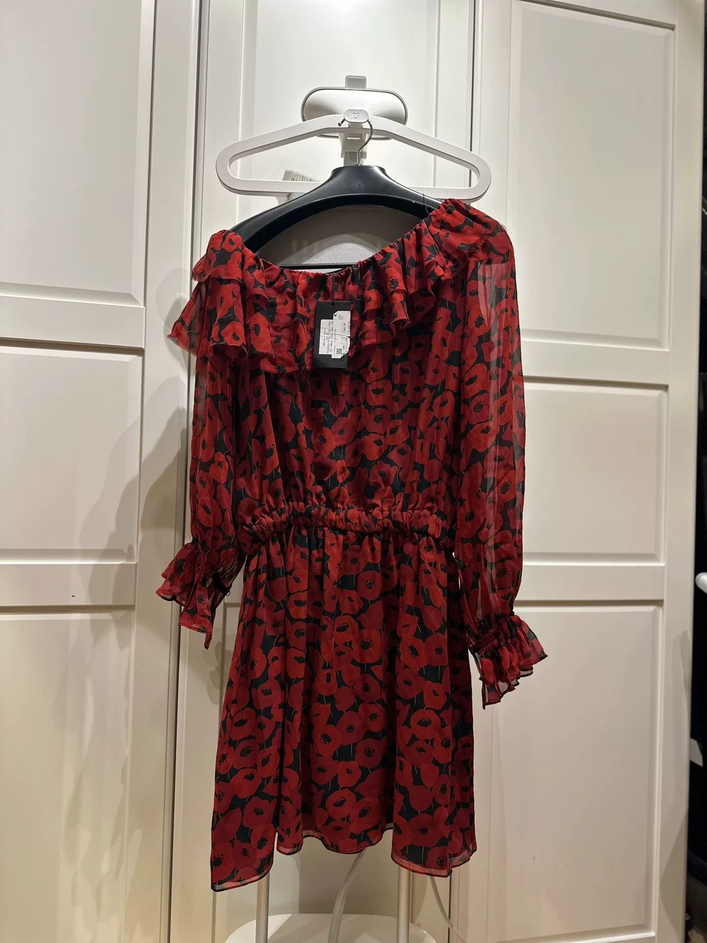 Saint Laurent Paris YSL Red Floral Off-Shoulder Dress Size S / US 4 / IT 40 - 5 Thumbnail