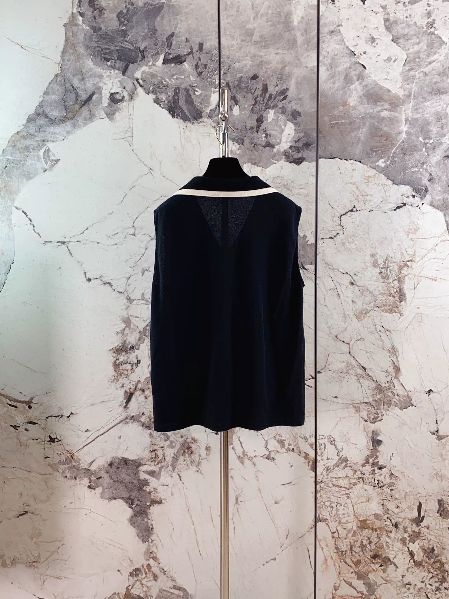 Saint Laurent Paris Saint Laurent YSL Black Sleeveless Polo Top Size M / US 6-8 / IT 42-44 - 2 Thumbnail