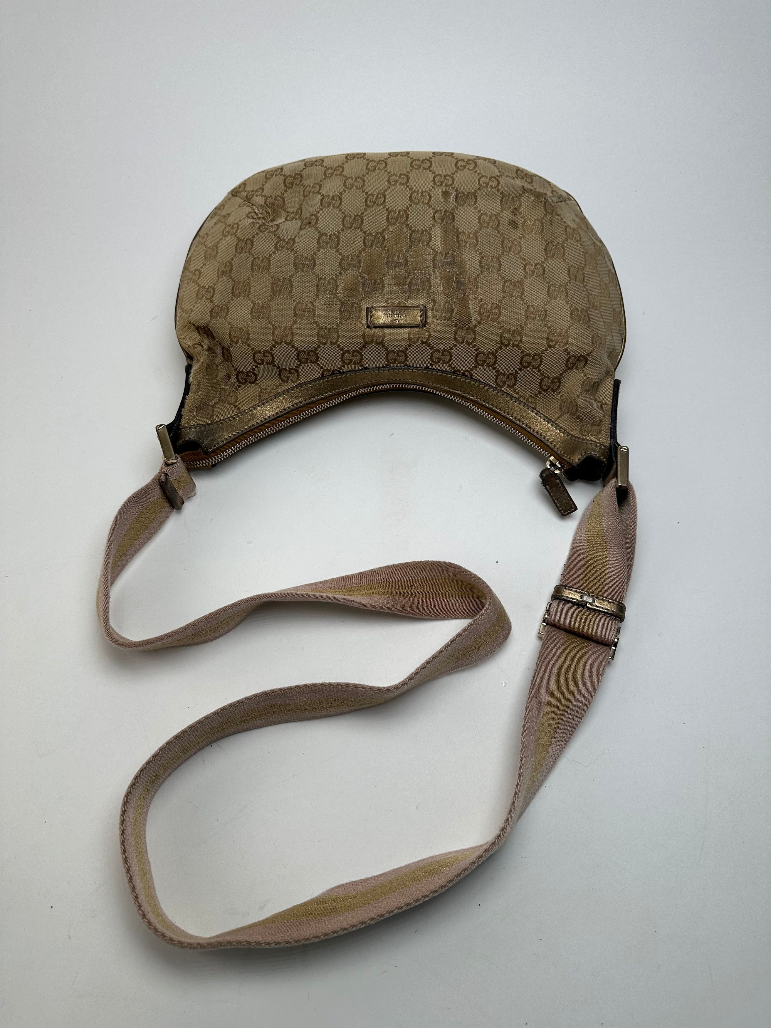 Gucci Vintage Croissant Canvas Monogram Multiway Bag Gold Beige Size ONE SIZE - 7 Thumbnail