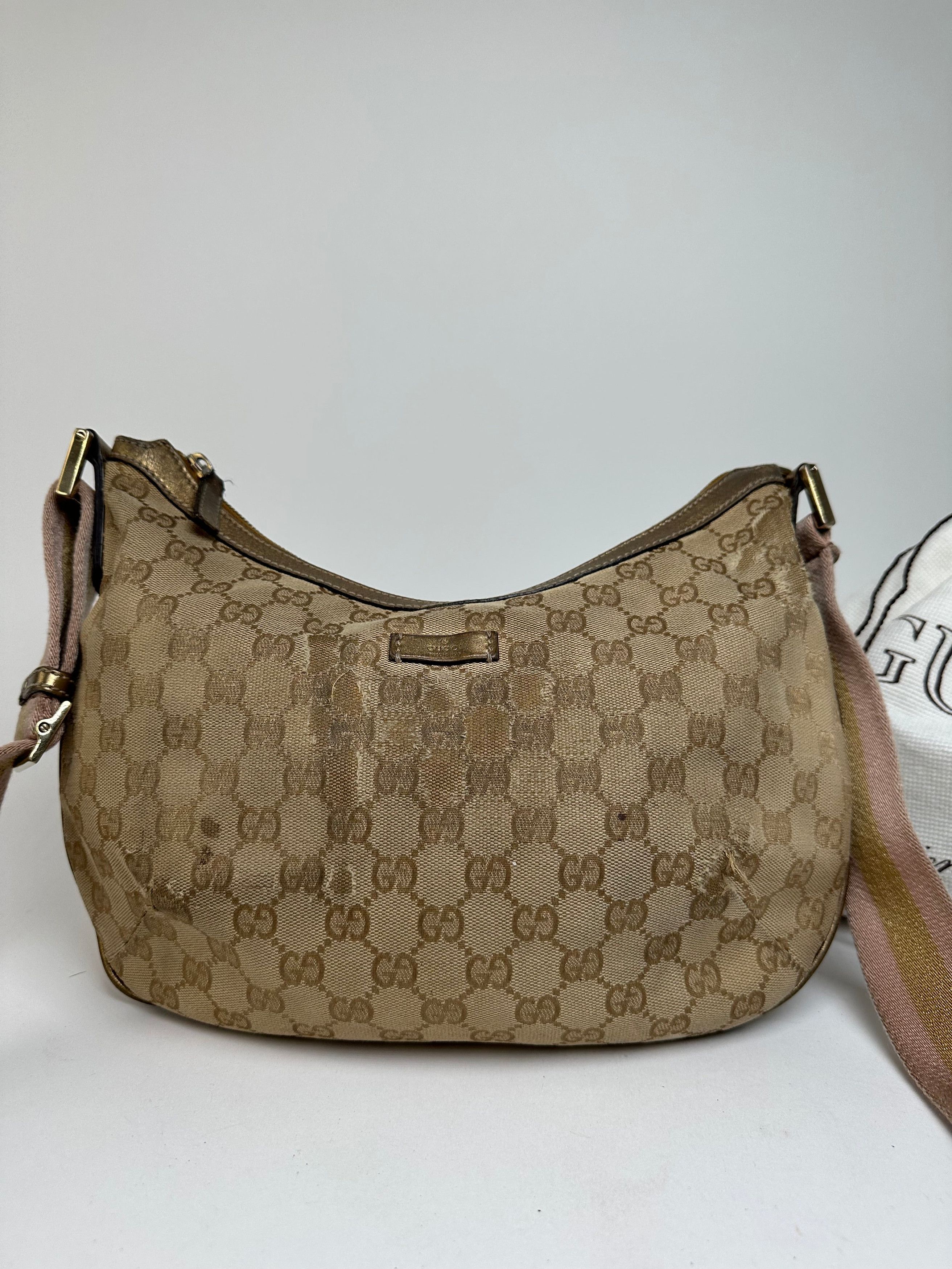 Gucci Vintage Croissant Canvas Monogram Multiway Bag Gold Beige Size ONE SIZE - 14 Thumbnail