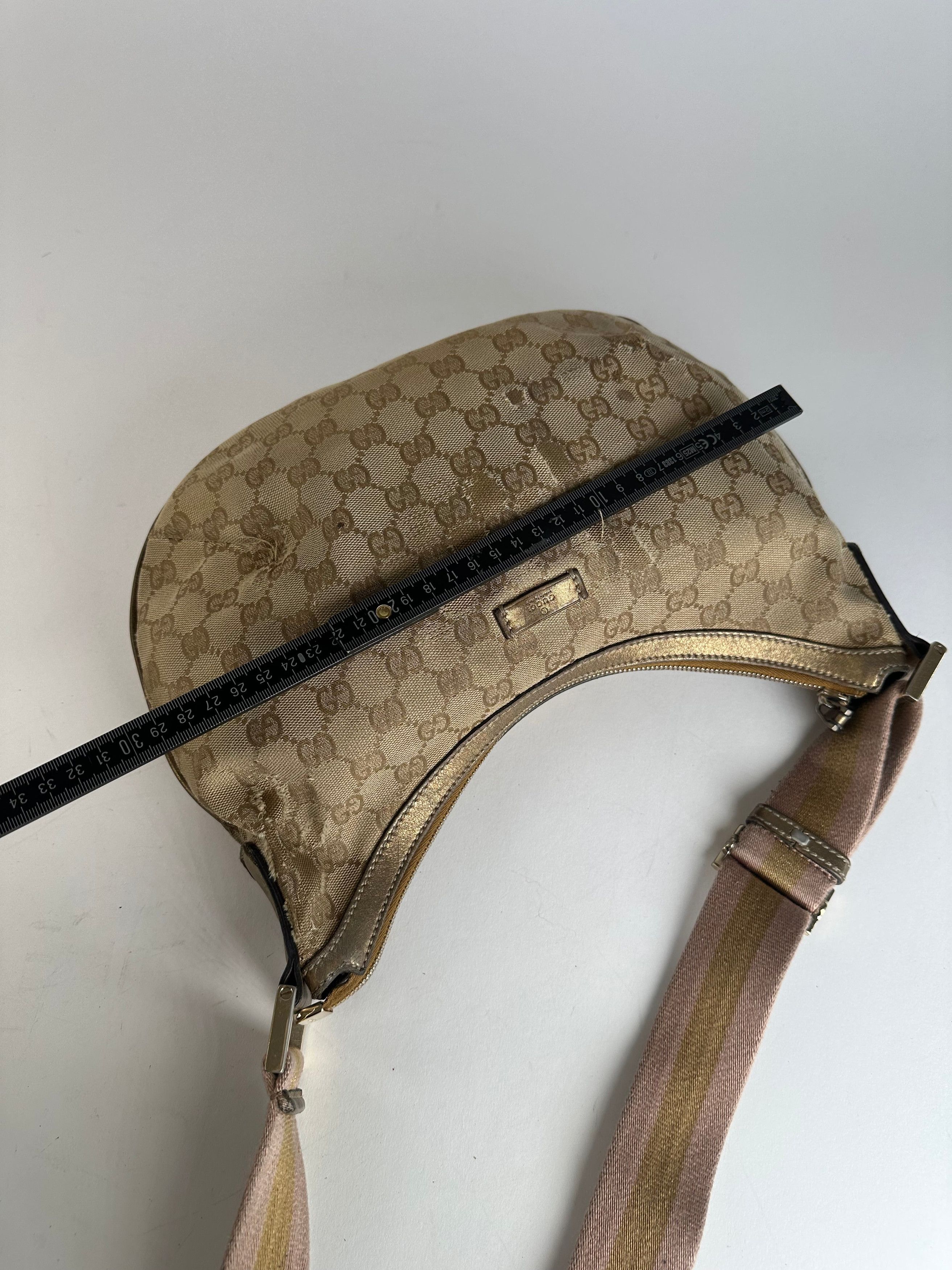 Gucci Vintage Croissant Canvas Monogram Multiway Bag Gold Beige Size ONE SIZE - 9 Thumbnail