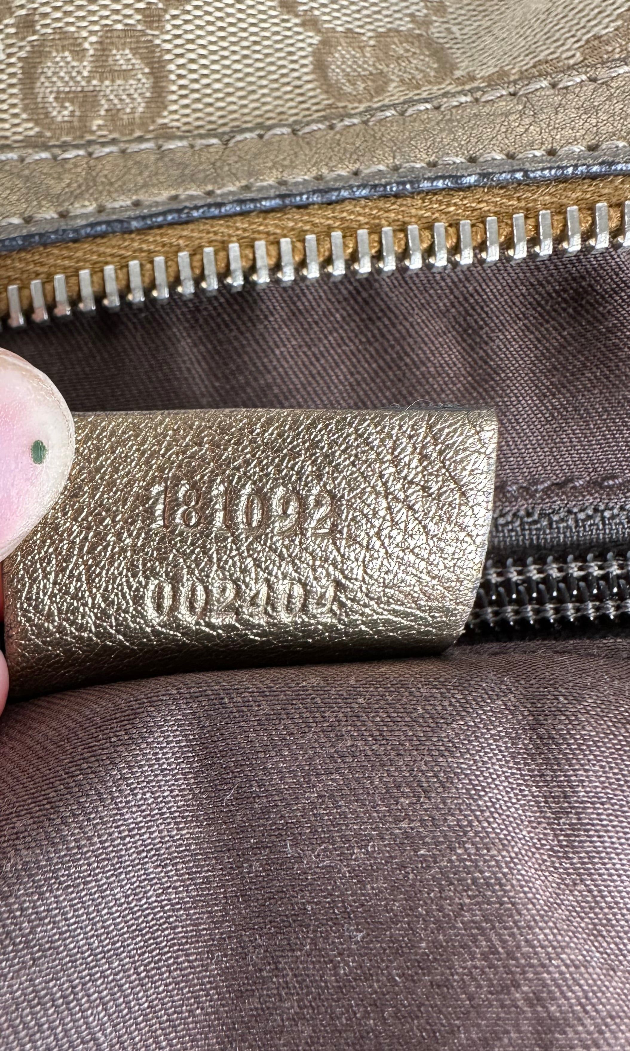 Gucci Vintage Croissant Canvas Monogram Multiway Bag Gold Beige Size ONE SIZE - 6 Thumbnail
