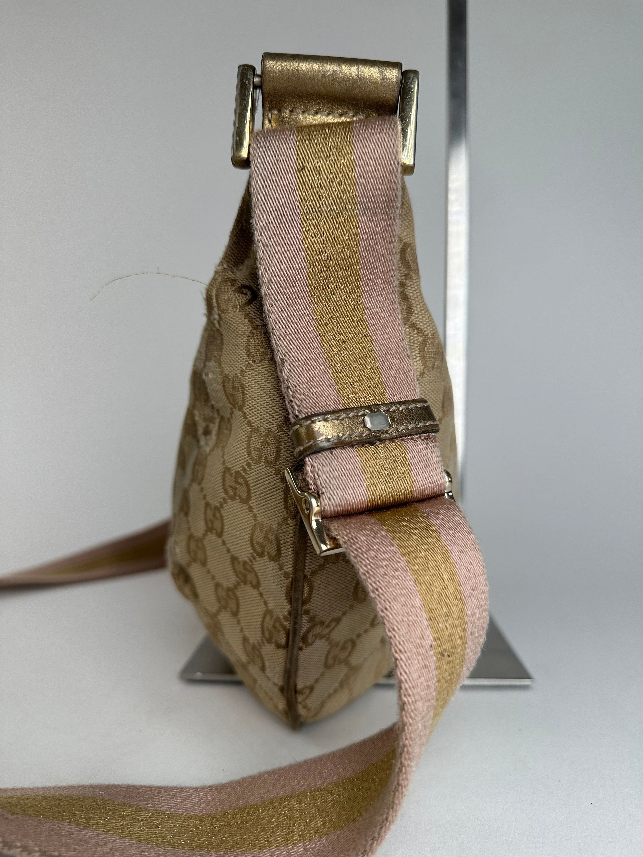 Gucci Vintage Croissant Canvas Monogram Multiway Bag Gold Beige Size ONE SIZE - 8 Thumbnail