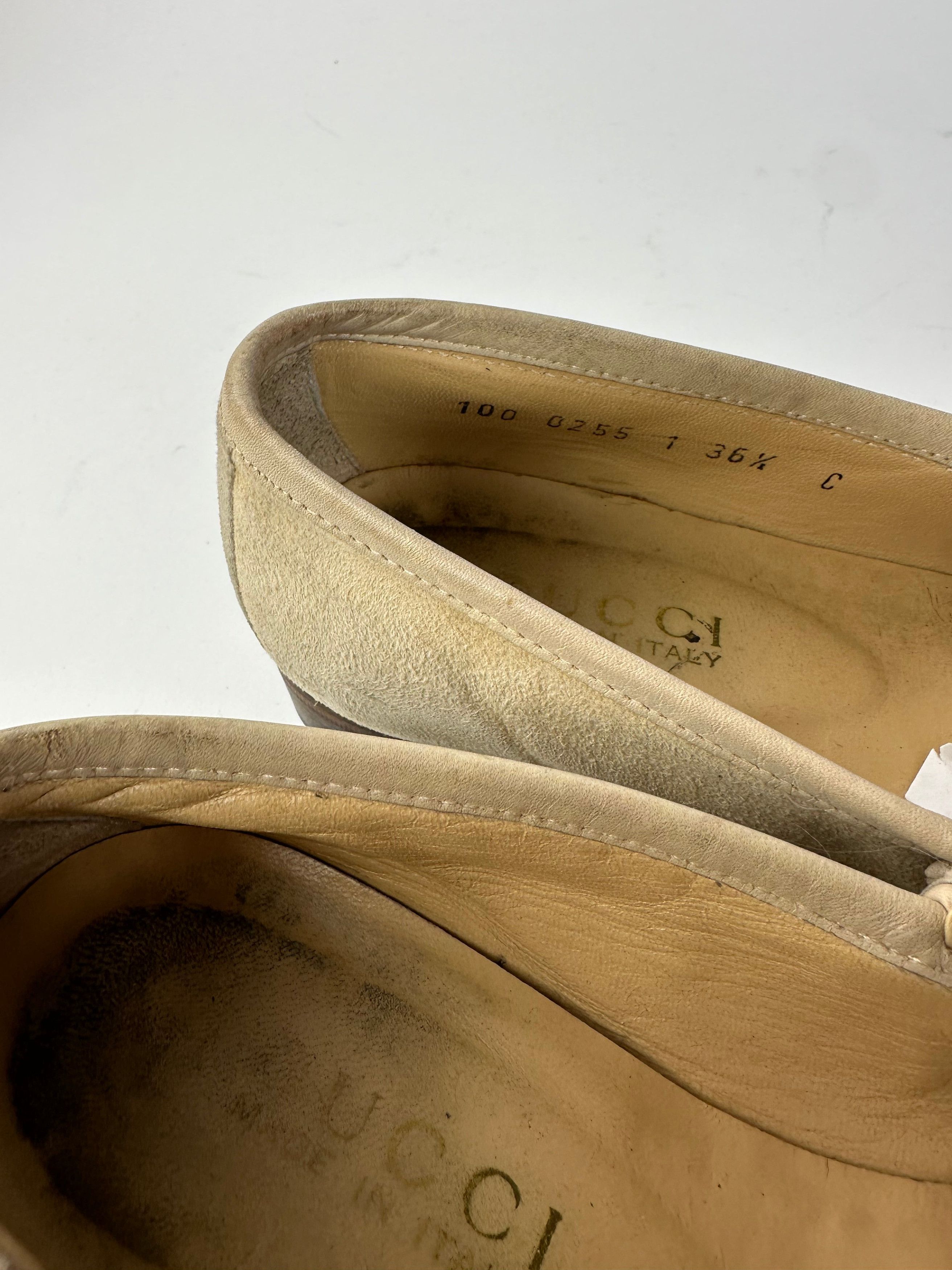Gucci Vintage Horsebit Suese Loafer Beige EU37 Size US 5.5 / IT 35.5 - 8 Thumbnail