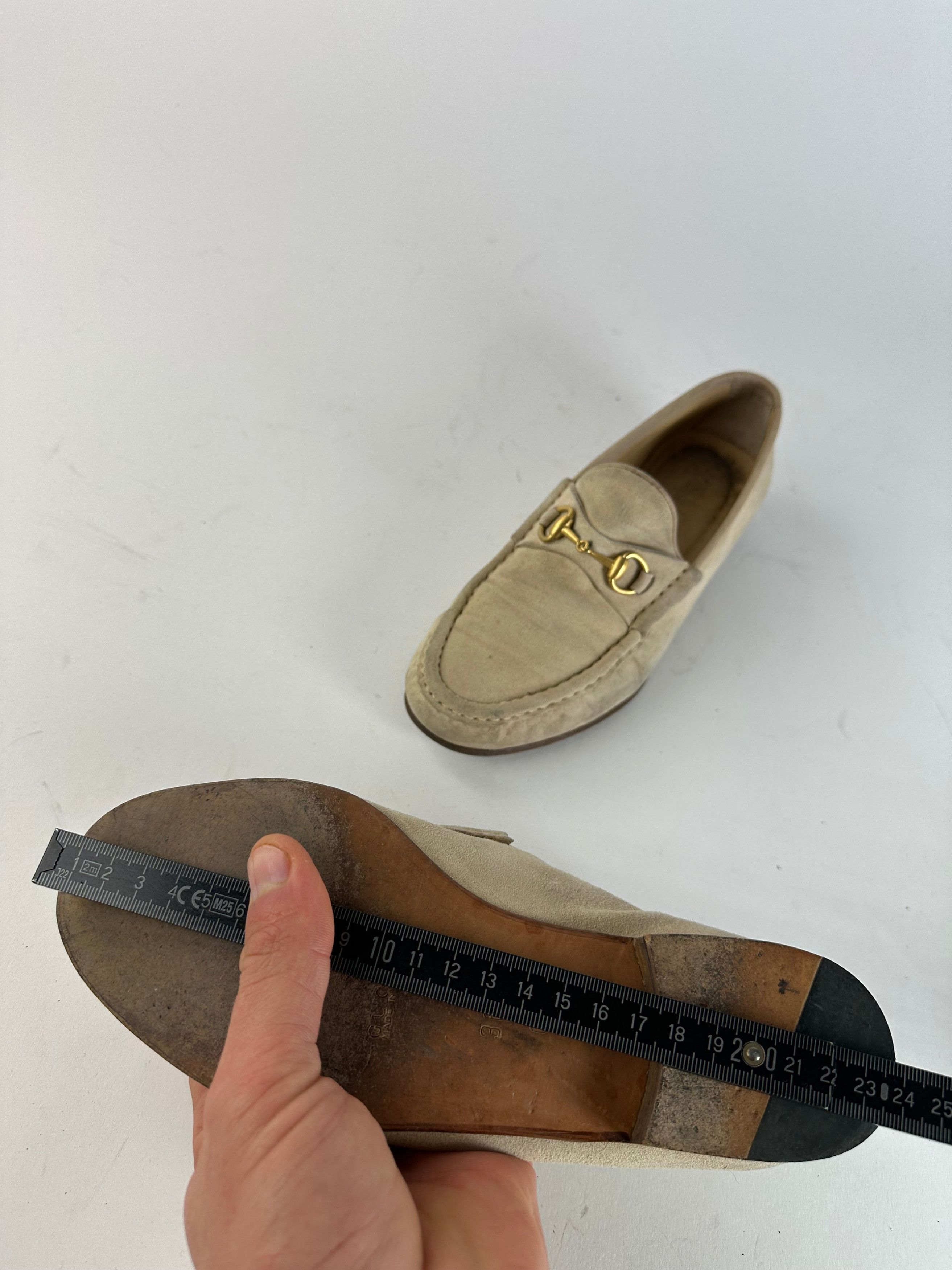 Gucci Vintage Horsebit Suese Loafer Beige EU37 Size US 5.5 / IT 35.5 - 12 Thumbnail